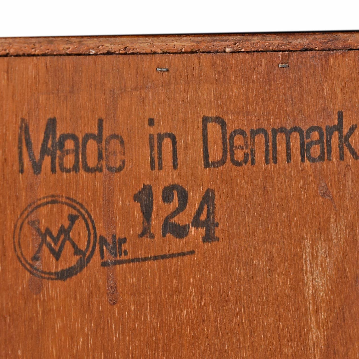 Dänische Rosenholz-Gentleman's Dresser:: Arne Wahl Iversen für Vinde Møbelfabrik (Ende des 20. Jahrhunderts)