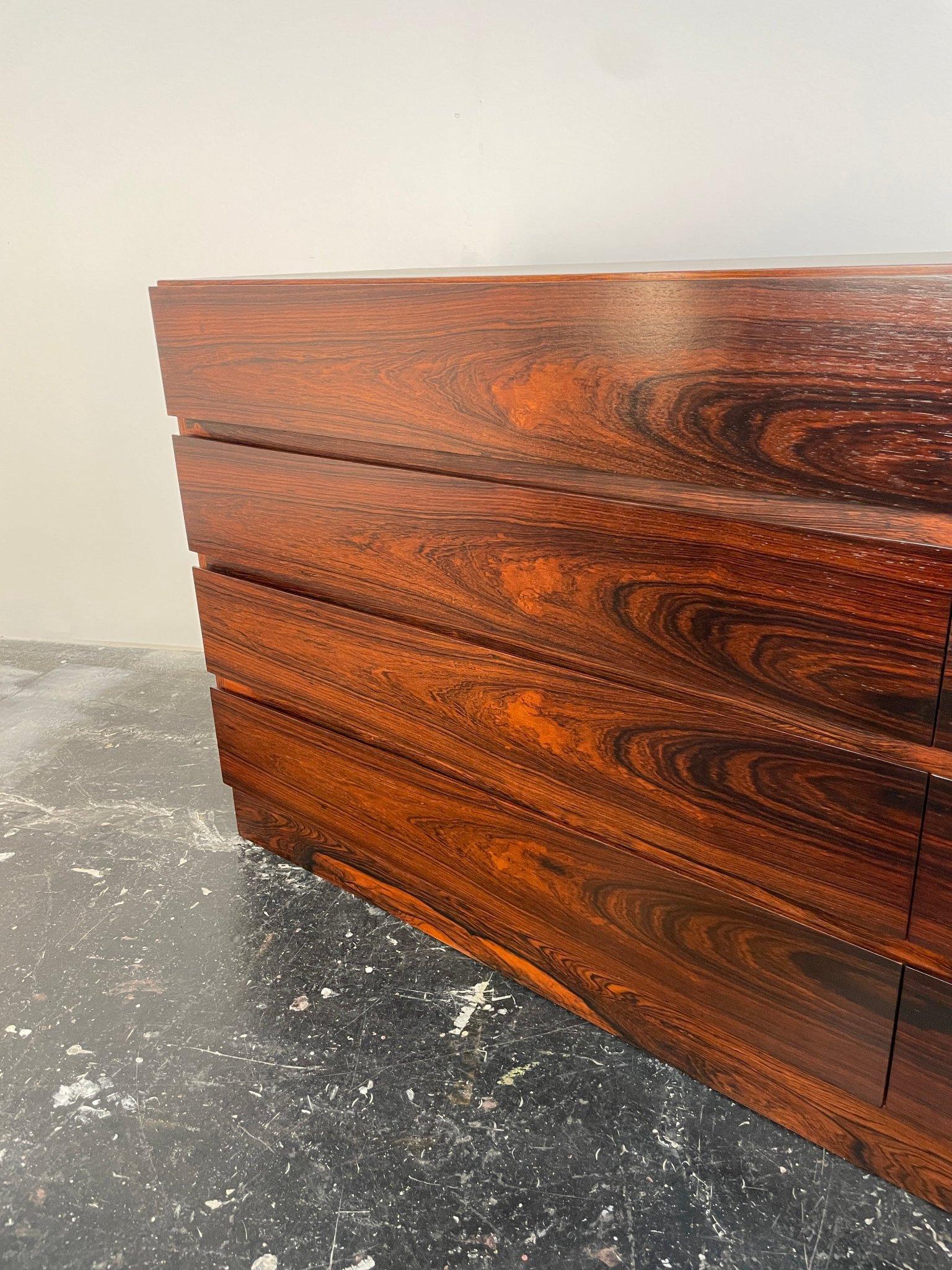 Mid-20th Century Arne Wahl Iversen for Vinde Mobelfabrik Mid Century Rosewood Dresser