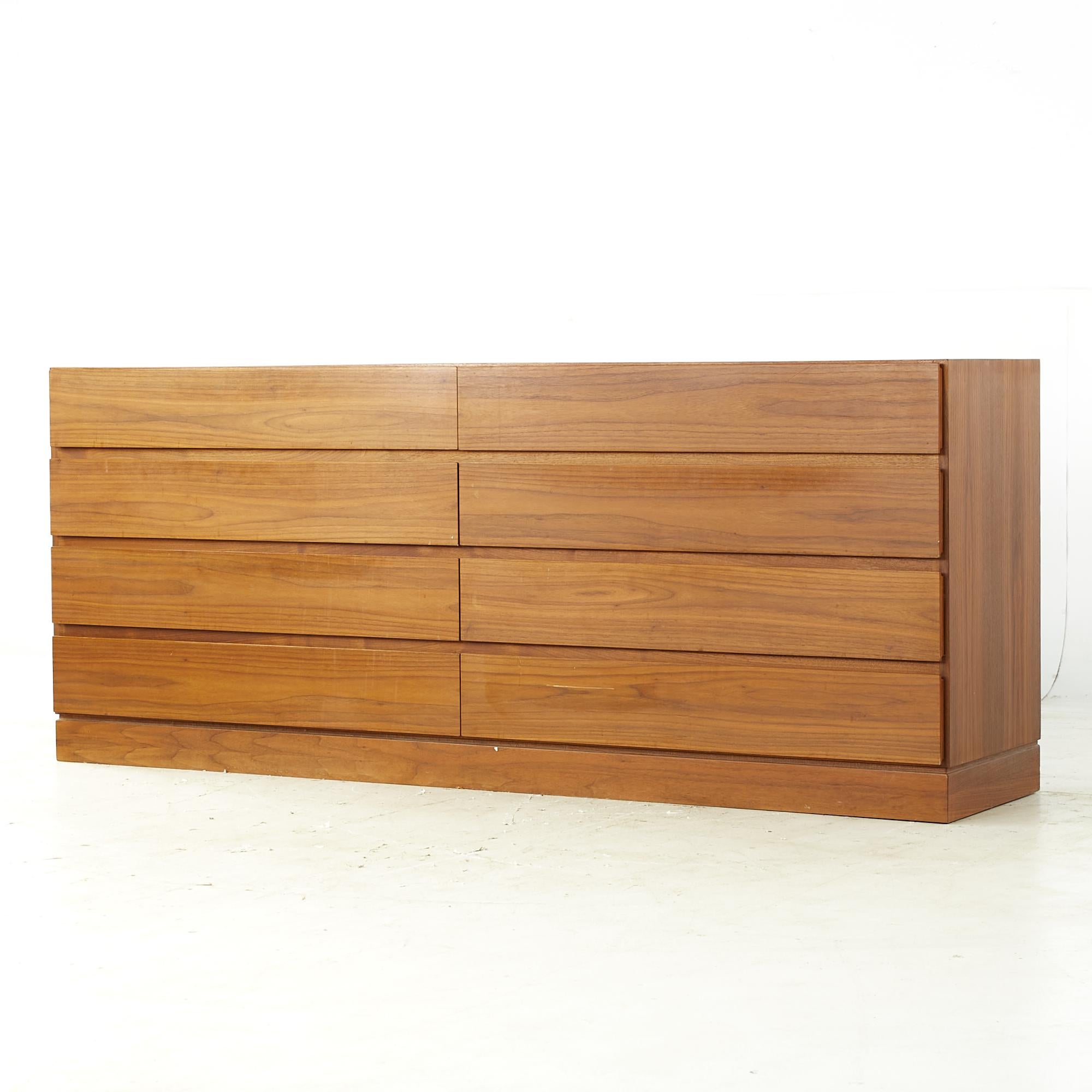 Mid-Century Modern Arne Wahl Iversen for Vinde Mobelfabrik Midcentury Teak Lowboy Dresser