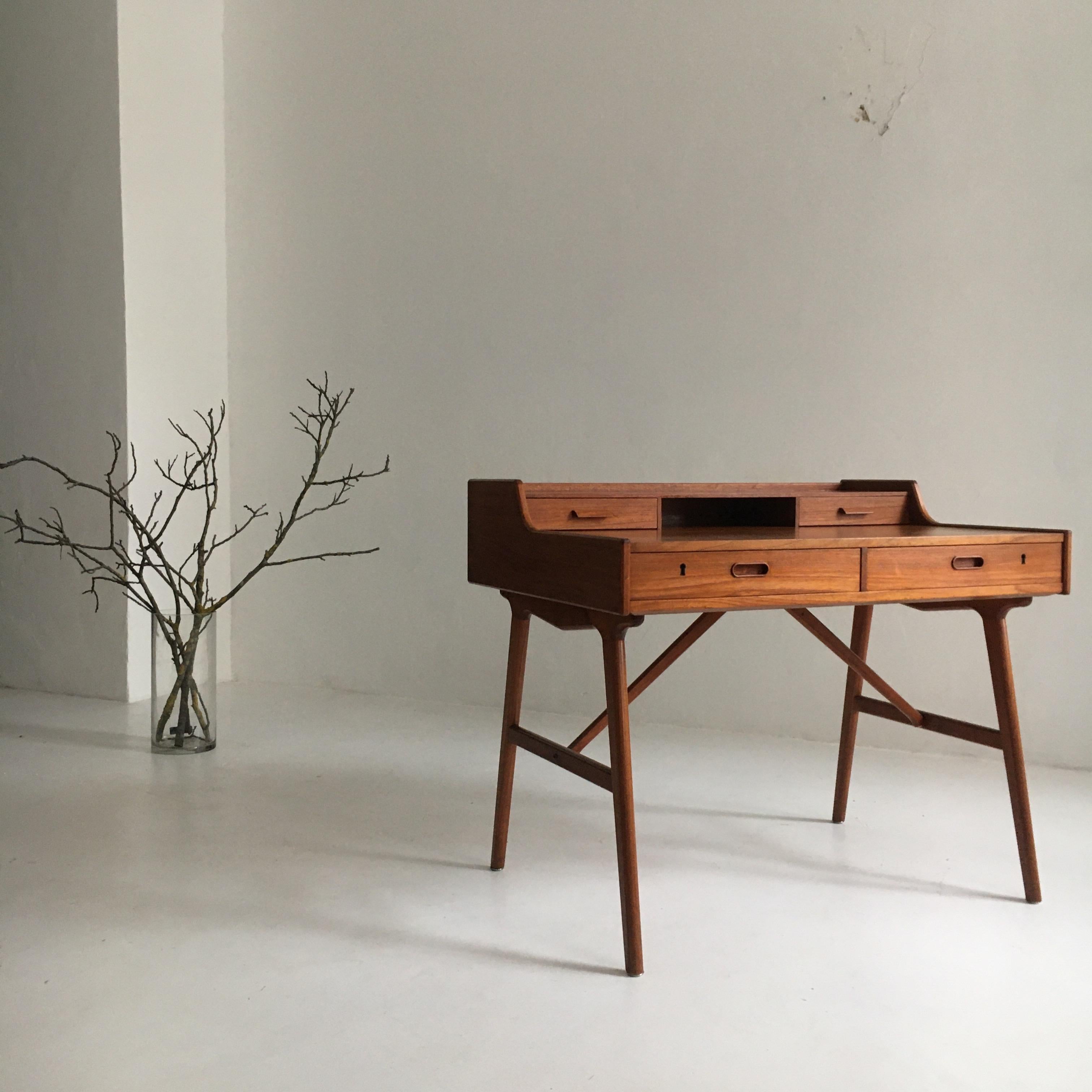 Arne Wahl Iversen Model 64 Teak Desk, Denmark, 1960 For Sale 10