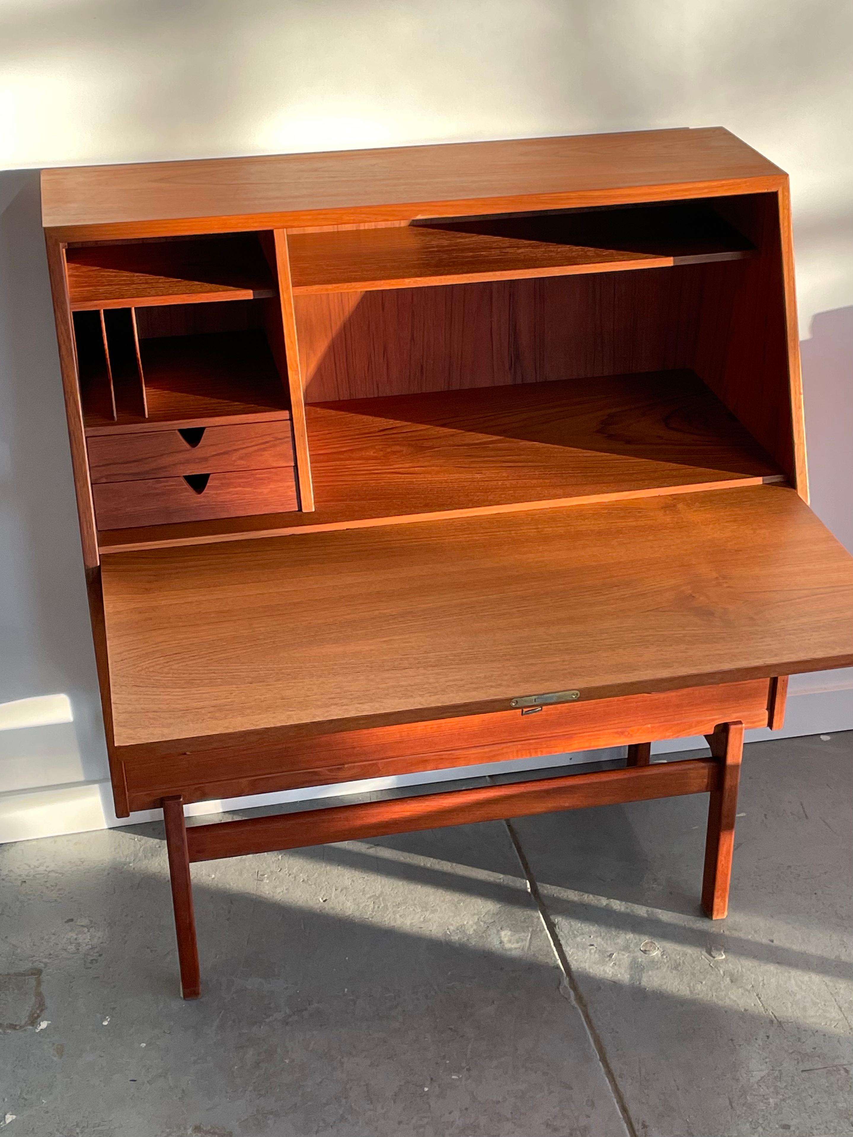 Scandinavian Modern Arne Wahl Iversen Model 68 Teak Secretary Desk for Vinde Mobelfabrik For Sale