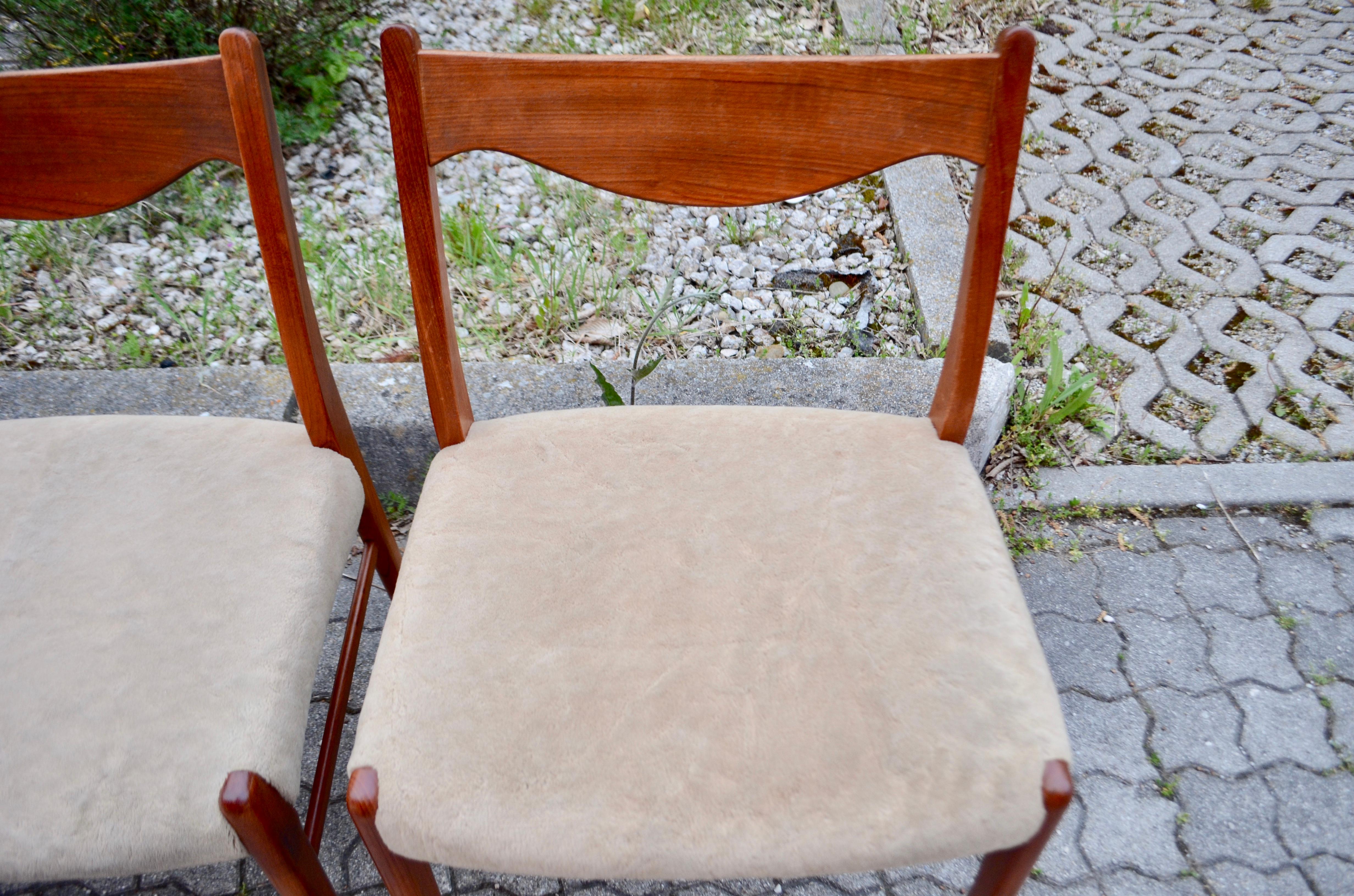 Arne Wahl Iversen Model GS60 for Glyngore Danish Teak Dining Chair Set of 4 For Sale 4