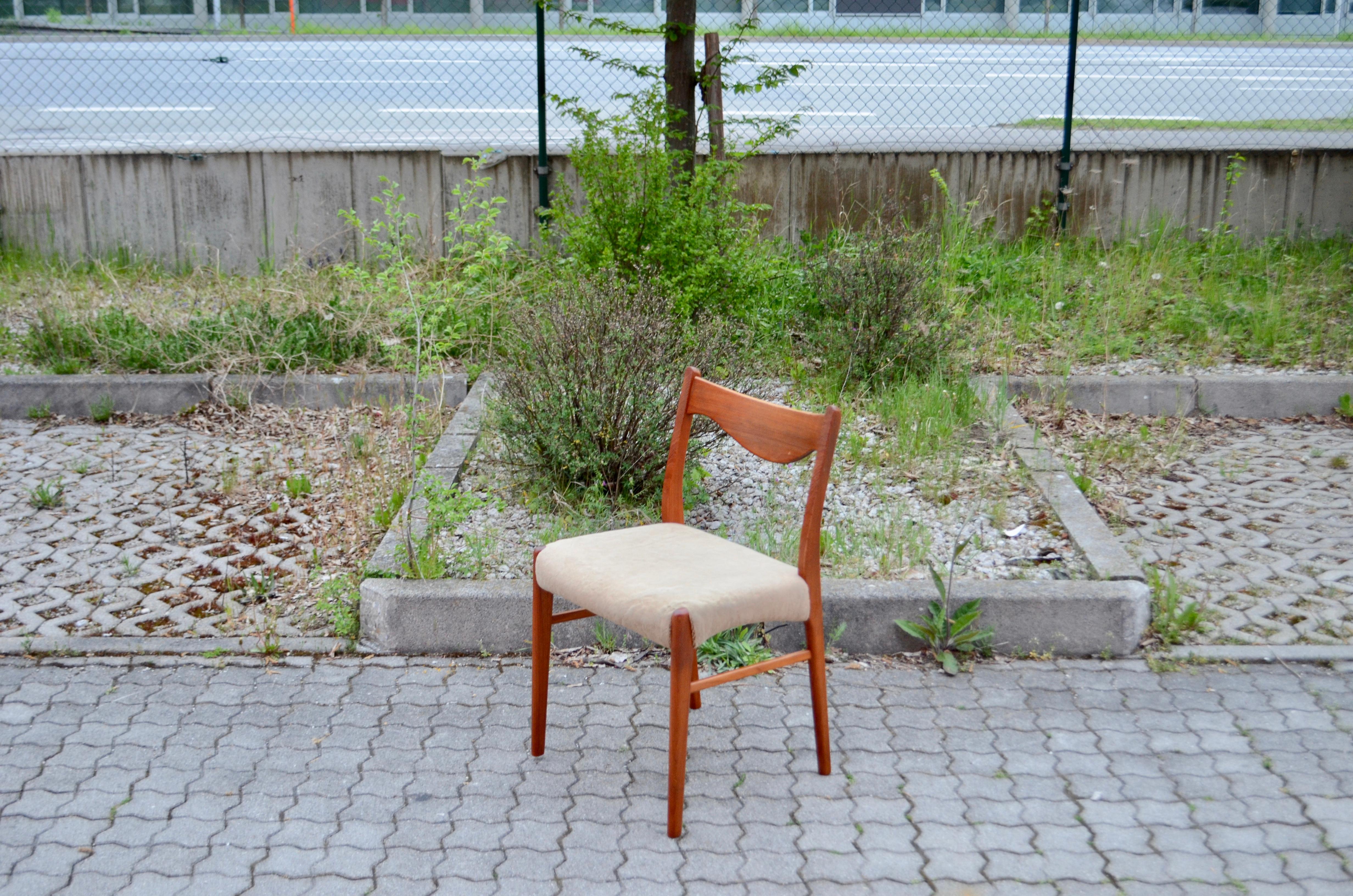 Oiled Arne Wahl Iversen Model GS60 for Glyngore Danish Teak Dining Chair Set of 4 For Sale