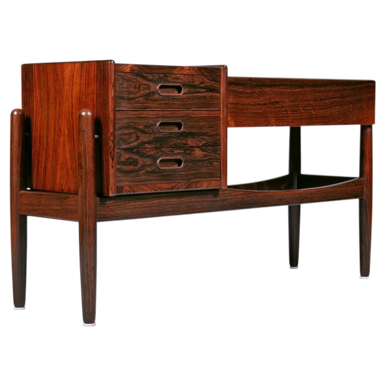 Arne Wahl Iversen Planter in Brazilian Rosewood — A Danish Modern Classic For Sale