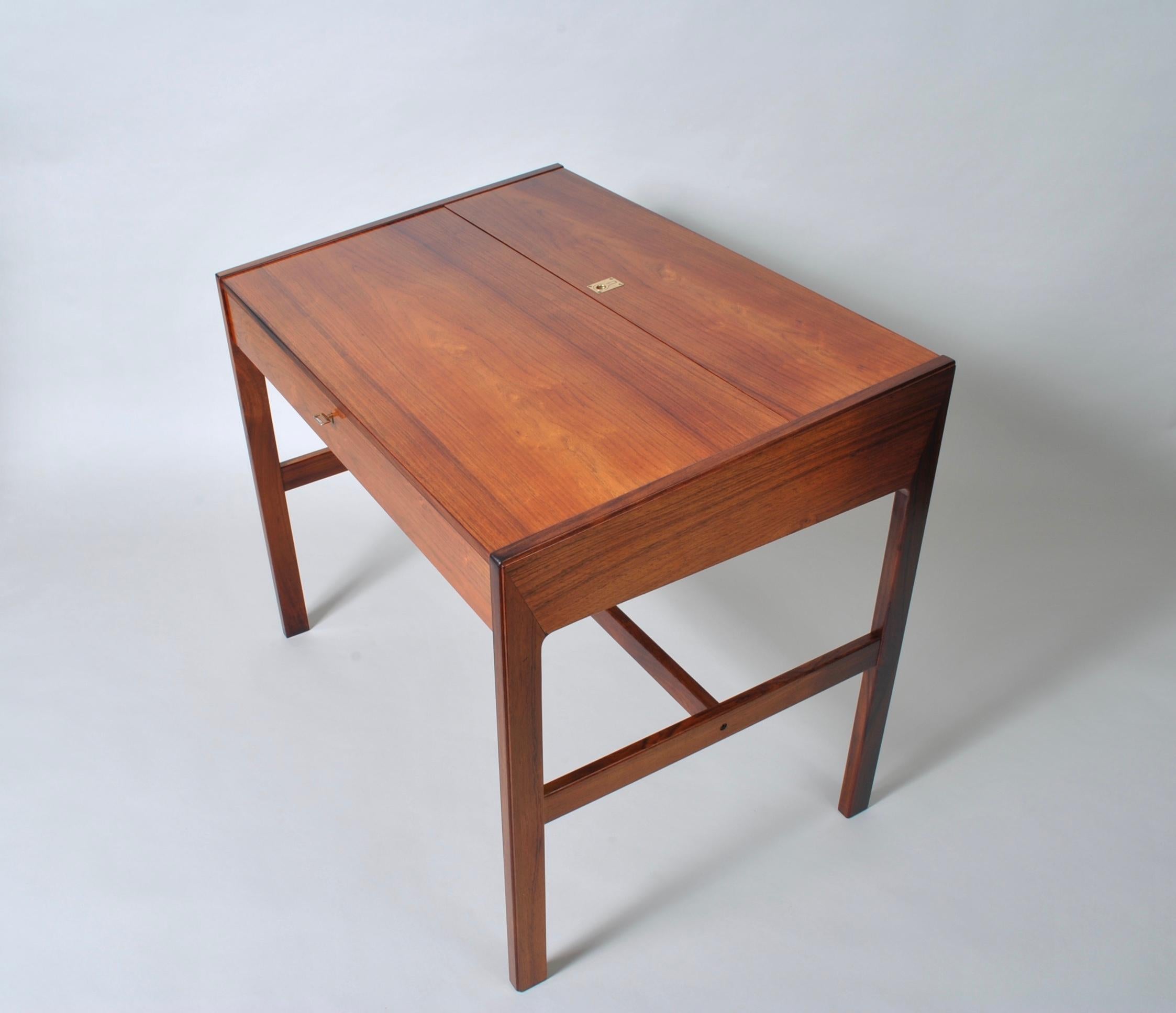 Danish Rosewood Desk By Arne Wahl Iversen In Good Condition In London, GB