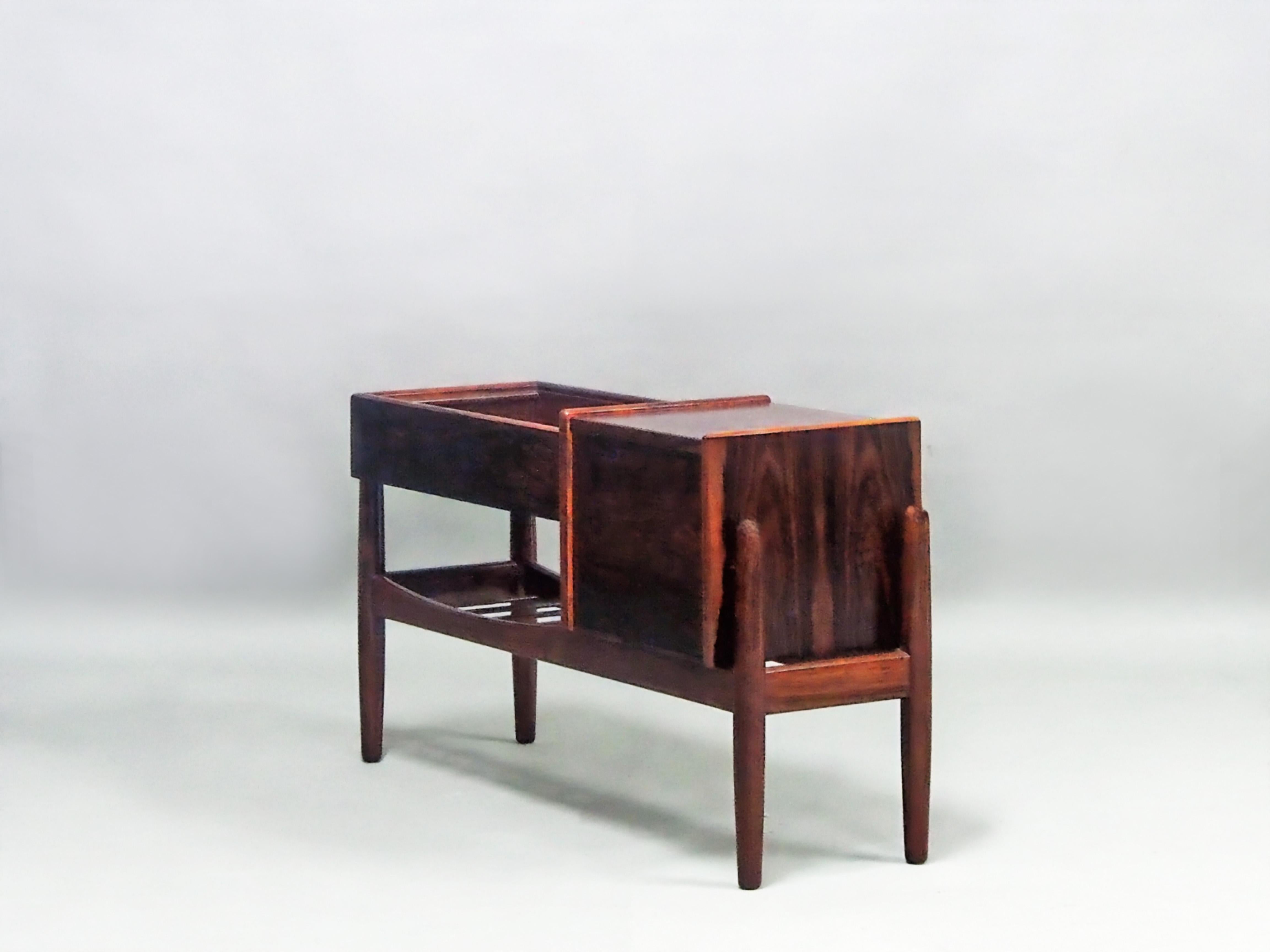 Danish Arne Wahl Iversen Rosewood Planter console table 