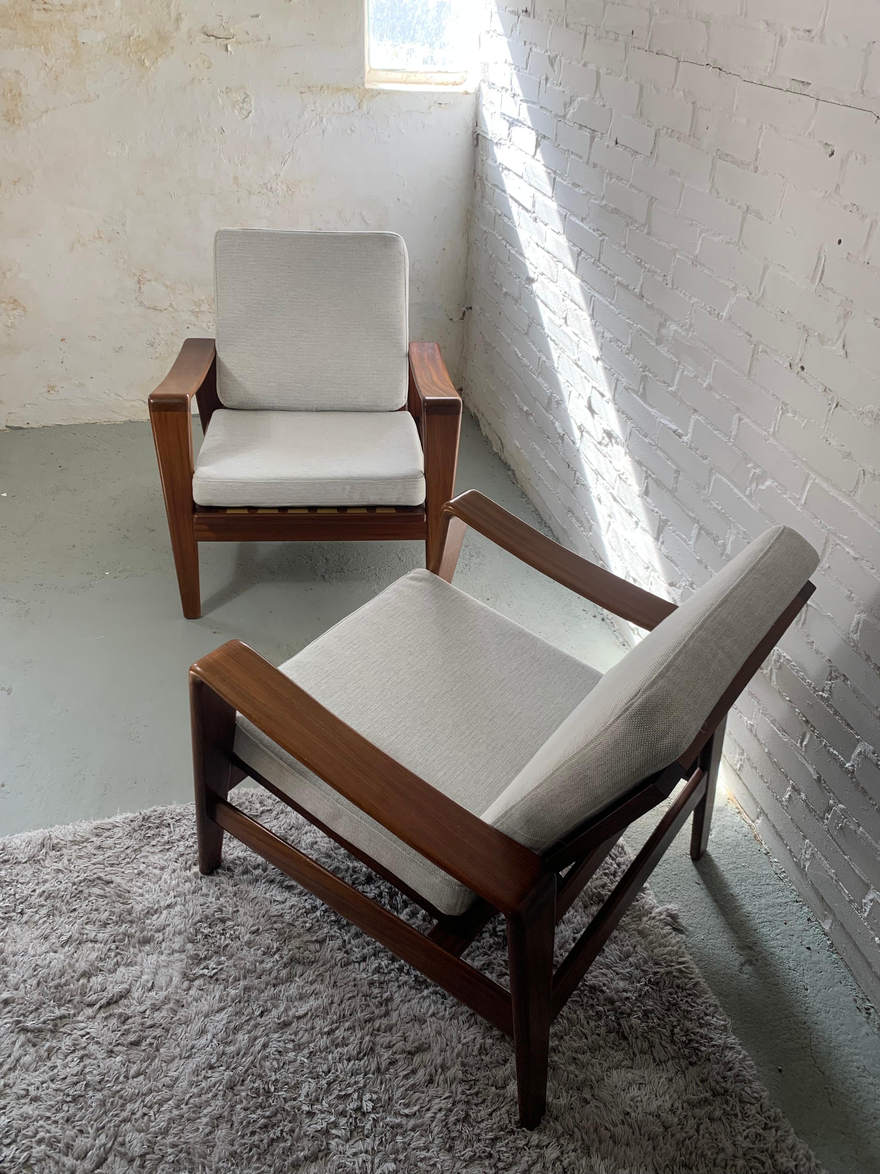 Arne Wahl Iversen Set of 2 Armchairs for Komfort, 1960's 1