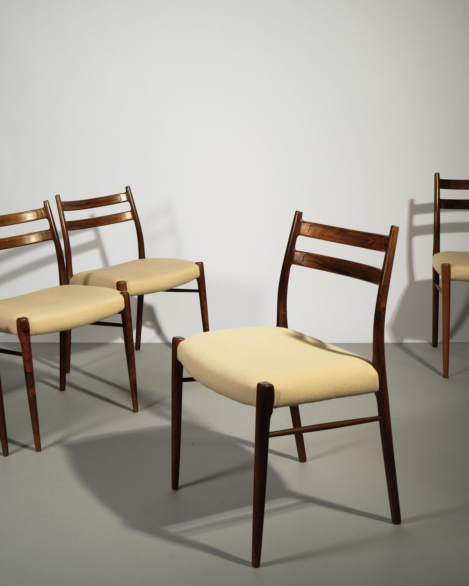 Arne Wahl Iversen Set di 4 sedie da pranzo in legno di palissandro anni '60 ca. in vendita 2