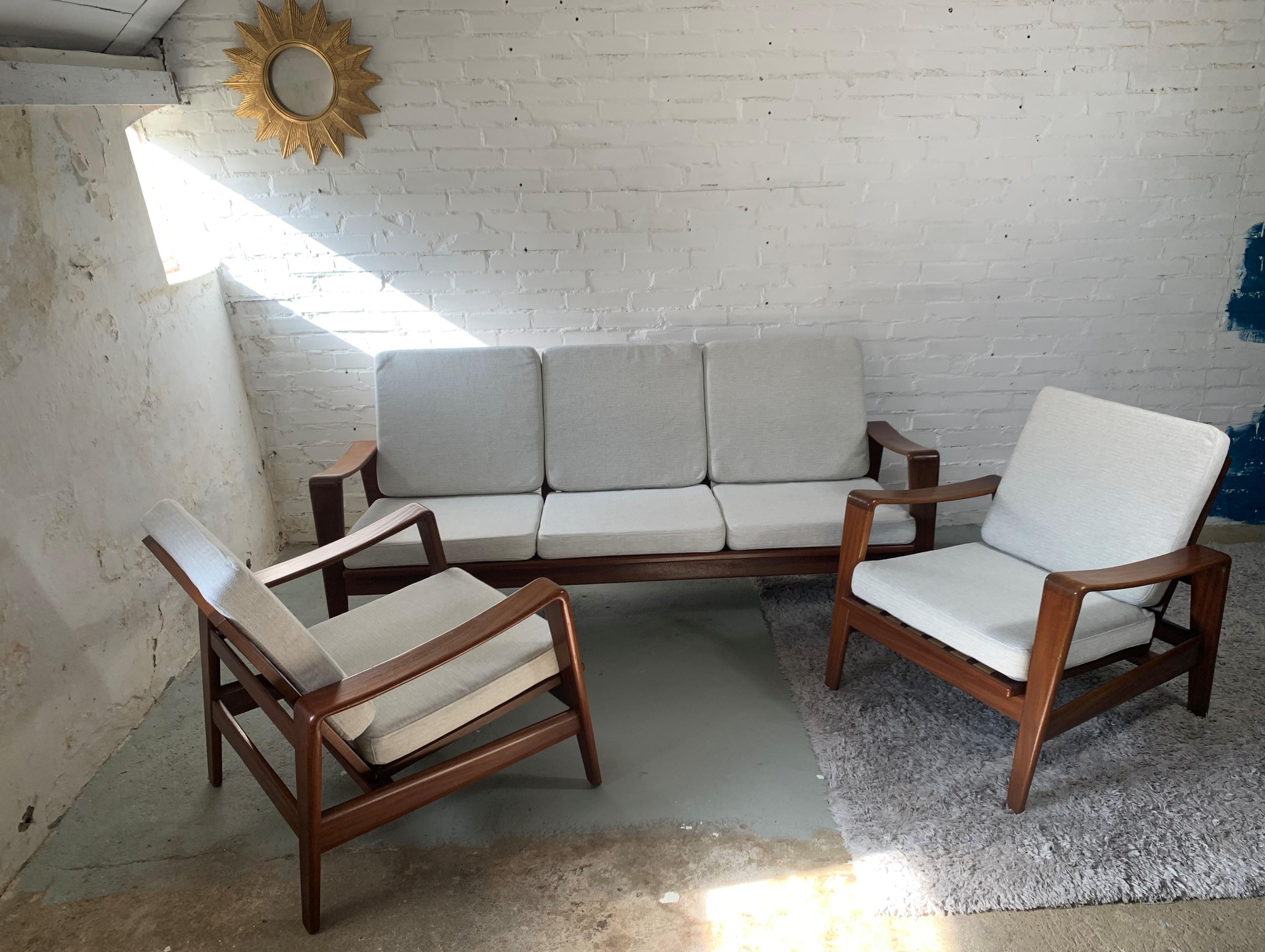 Arne Wahl Iversen Set of Sofa and 2 Armchairs for Komfort, 1960's 3