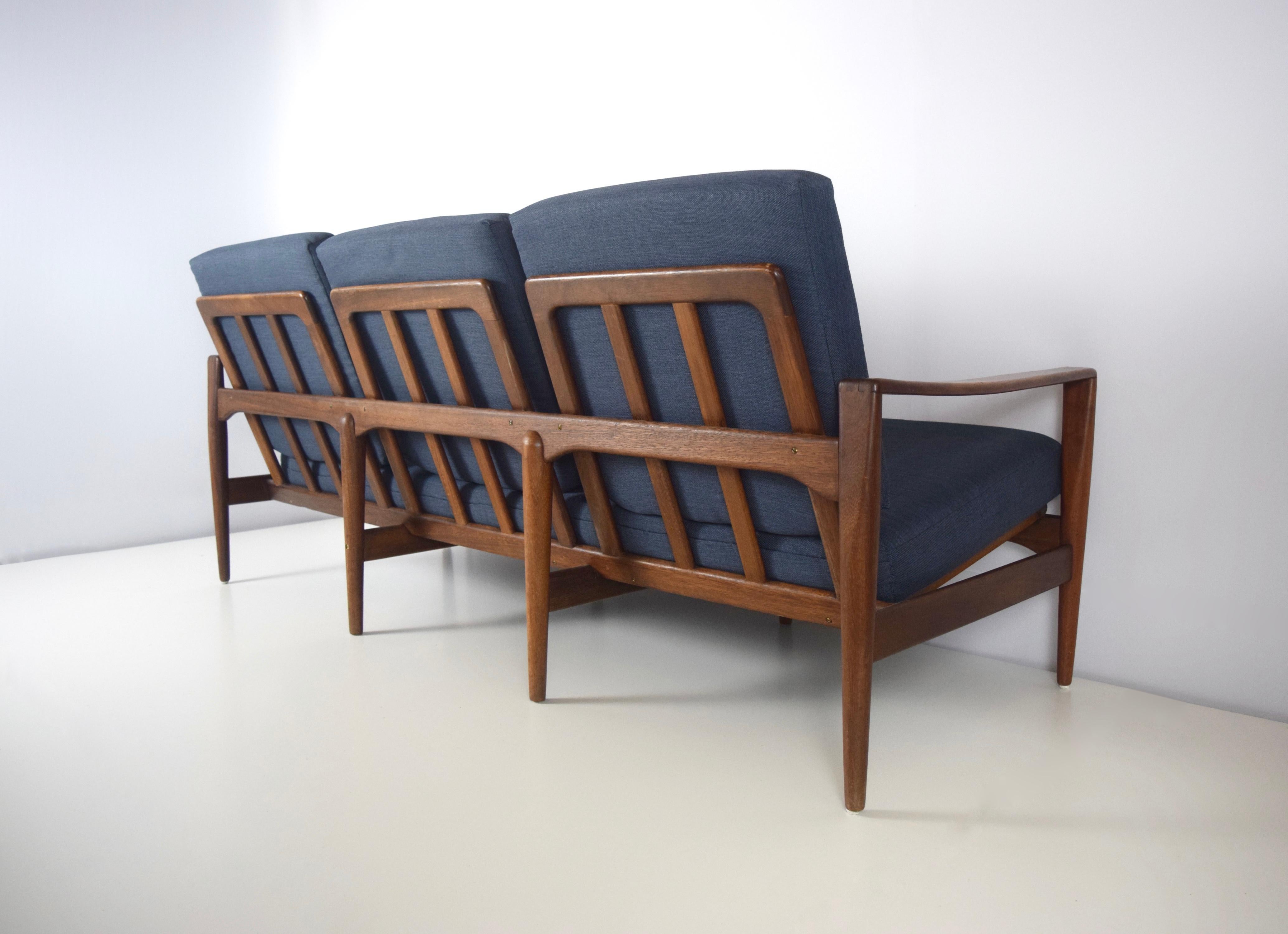 Mid-20th Century Arne Wahl Iversen Sofa for Komfort in Rosewood, Denmark, 1950s
