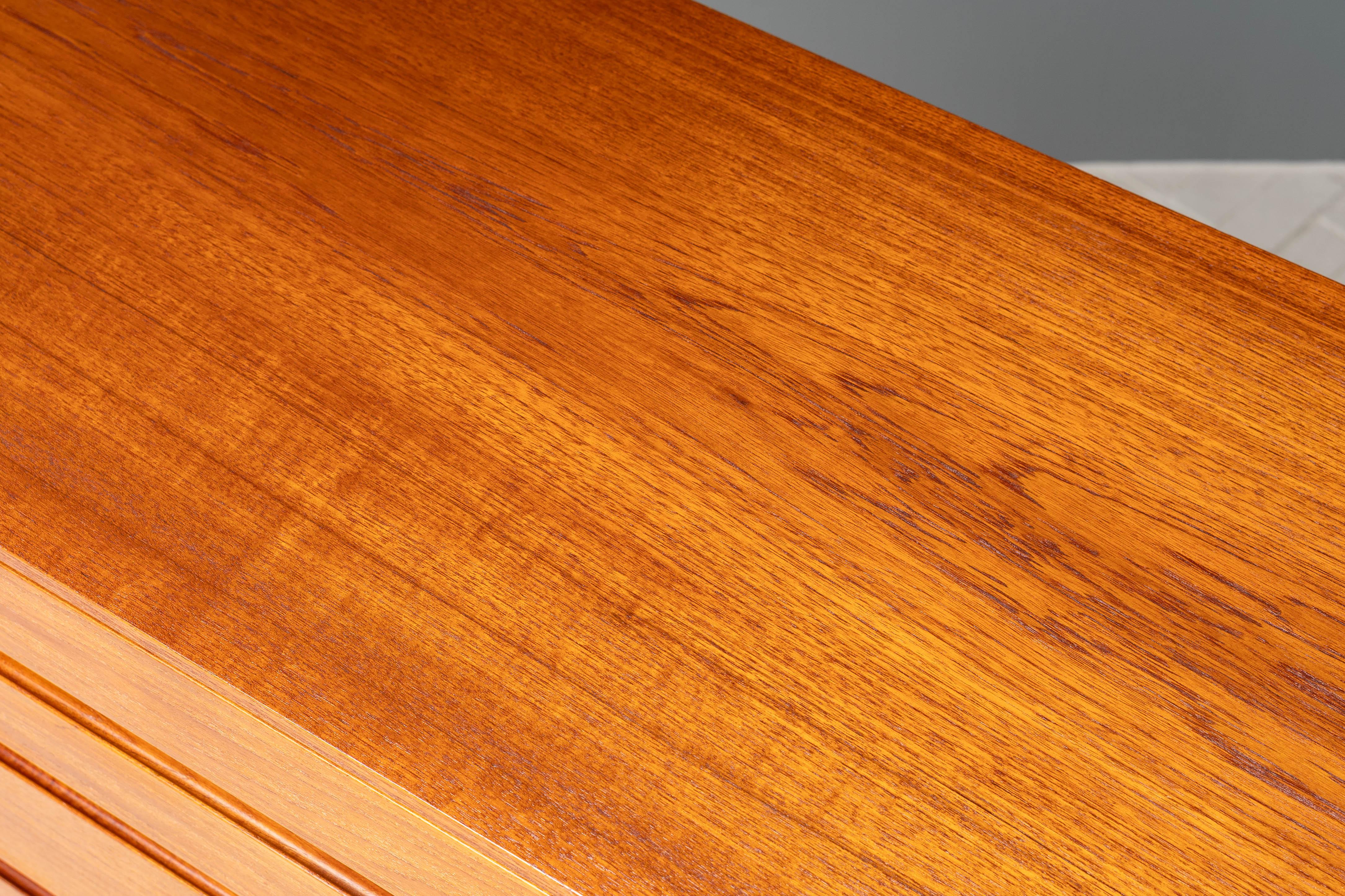 Cassapanca in teak Arne Wahl Iversen in vendita 8