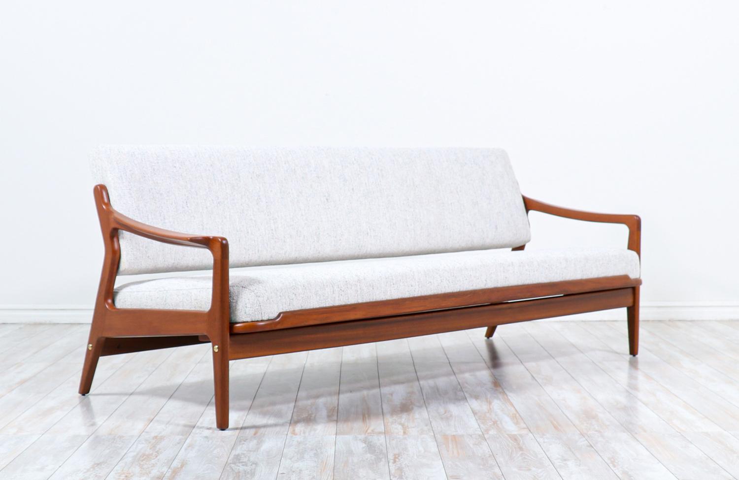 Arne Wahl Iversen teak convertible daybed sofa for Komfort.