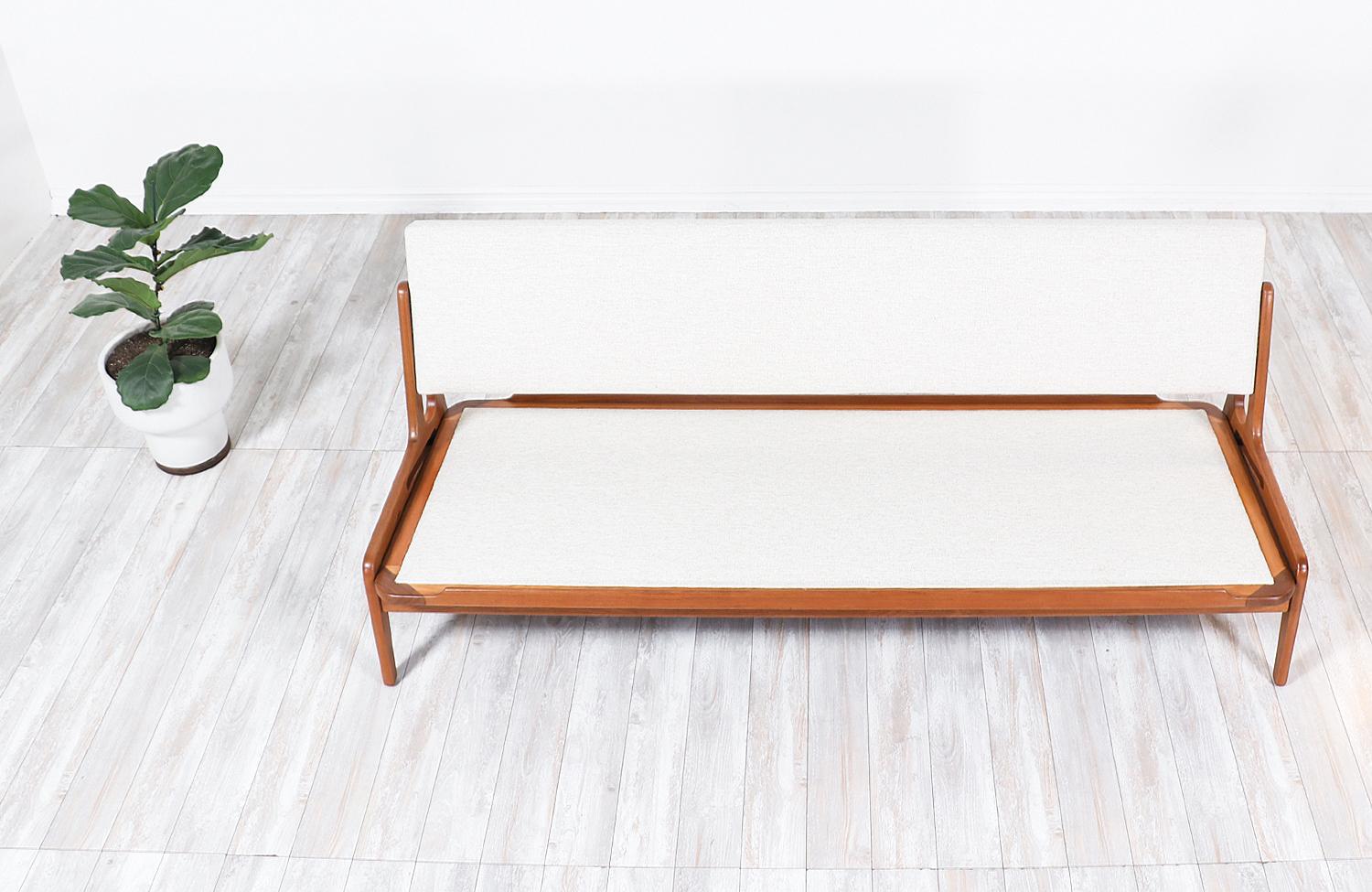 Arne Wahl Iversen Teak Daybed Sofa for Komfort 4