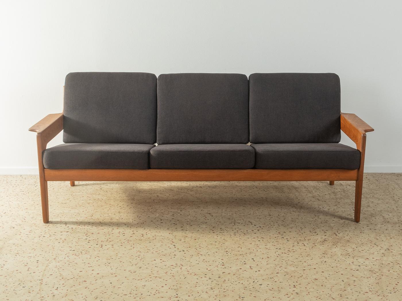 Arne Wahl Iversen Three-Seater Sofa for Komfort In Good Condition For Sale In Neuss, NW