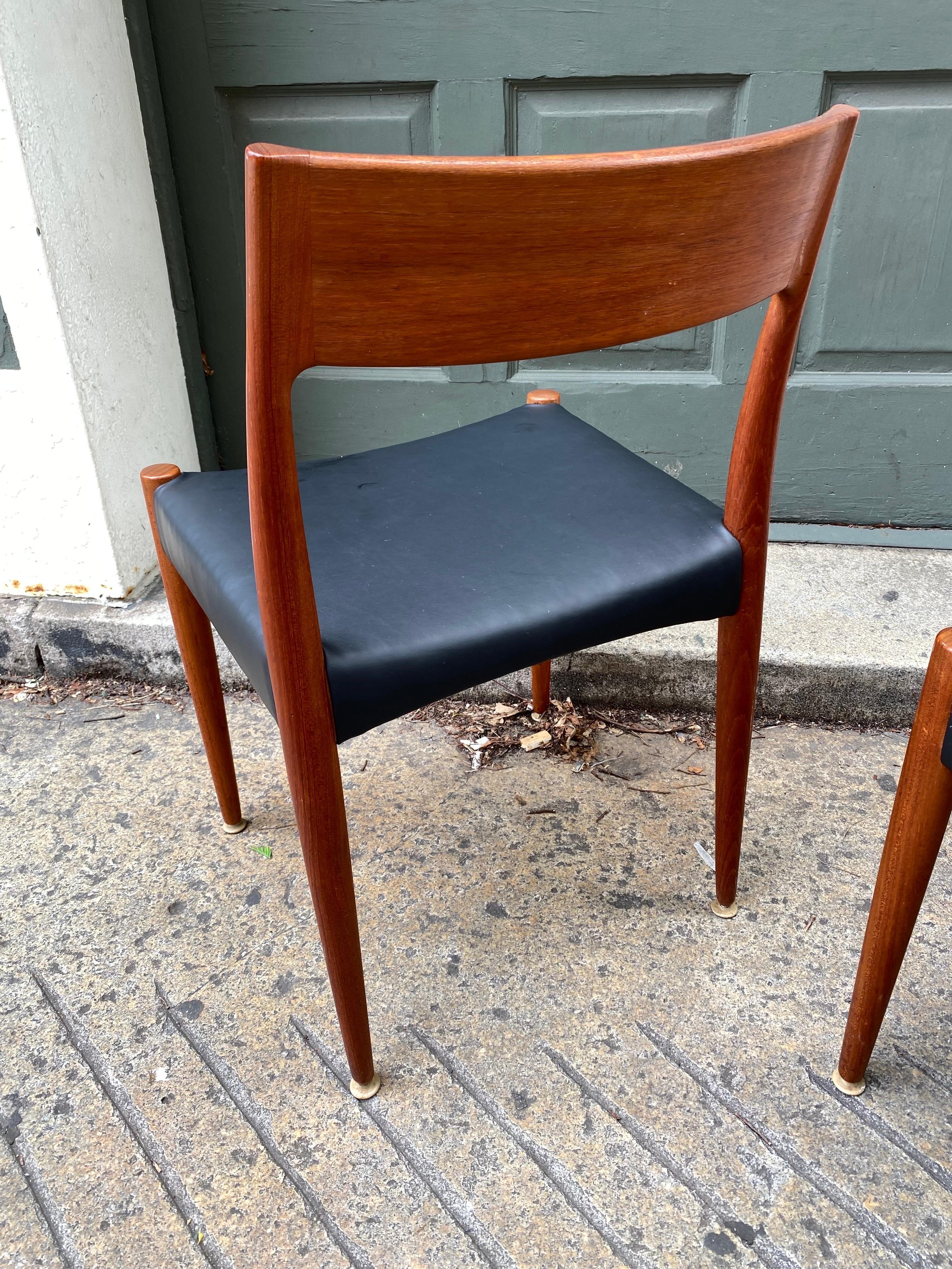 Arne Hovmand-Olsen set of 6 Dining Chairs For Sale 1