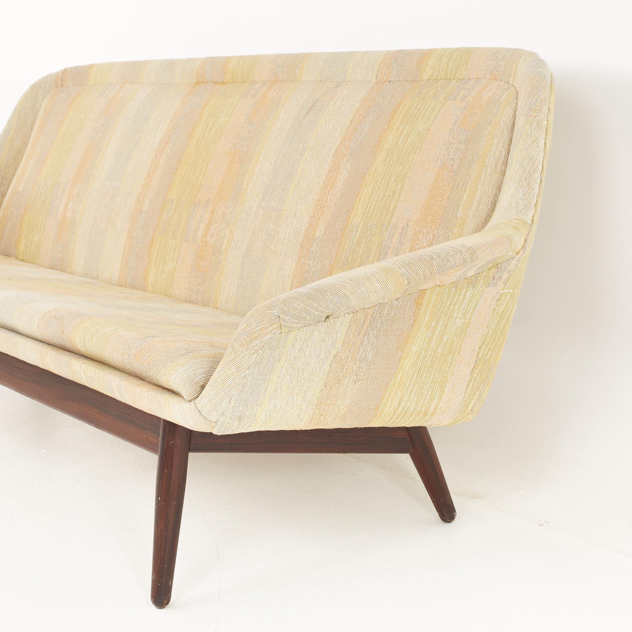 Arnie Vodder for George Tanier Mid Century Danish Walnut Loveseat In Good Condition For Sale In Countryside, IL