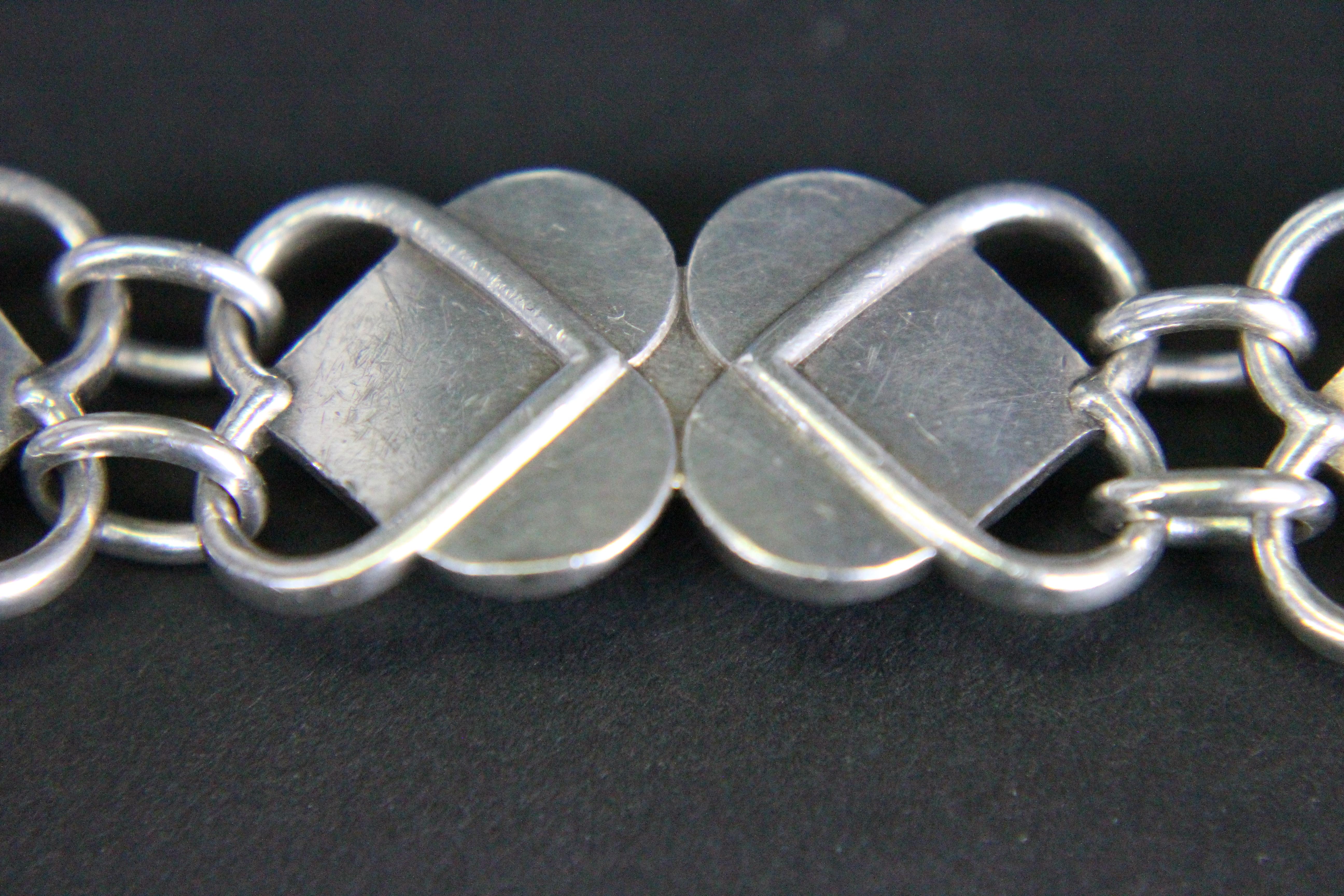 Women's or Men's Arno Malinowski 1944, Georg Jensen Denmark Sterling Silver Design 98 Bracelet For Sale
