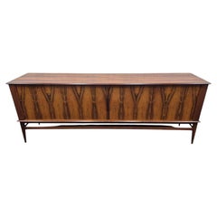 Credenza scandinava Arno, palissandro di Rio, gambe a bussola, Danimarca, anni '60