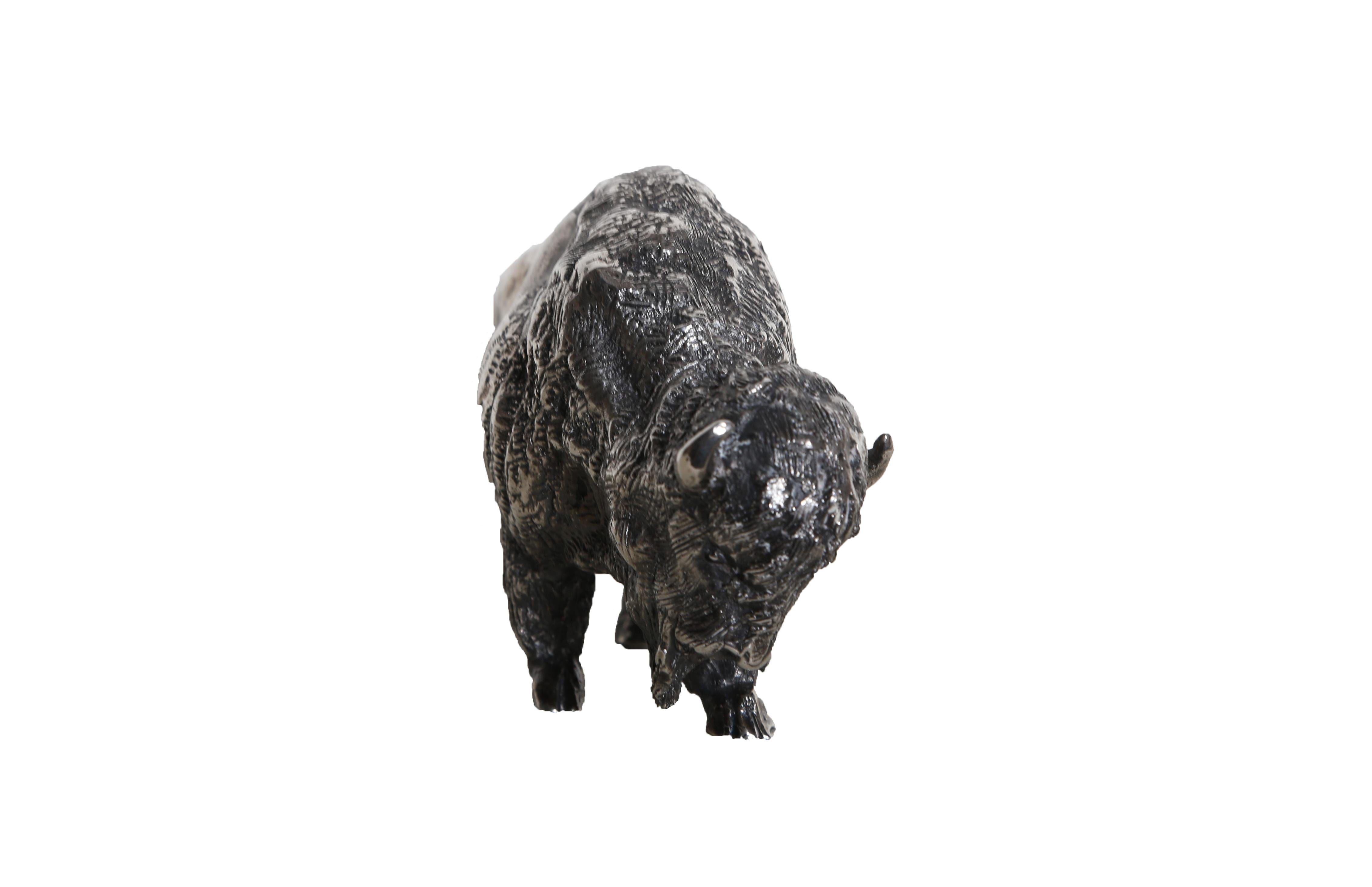 Buffalo, Silber-Skulptur von Arnold Goldstein im Angebot 1
