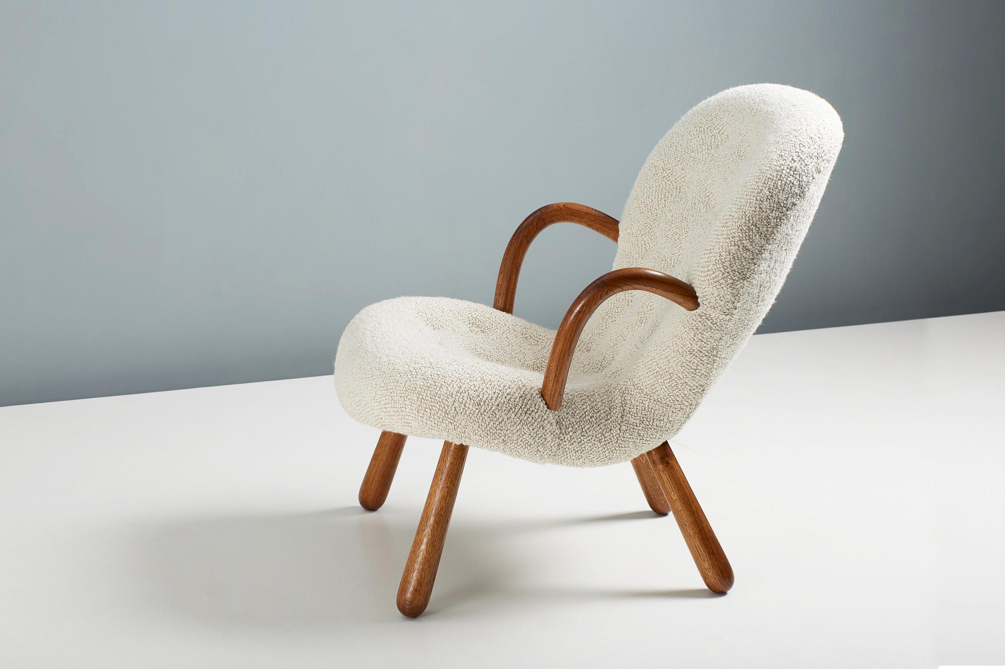 Contemporary Re-Edition Sheepskin Clam Chair by Arnold Madsen For Sale