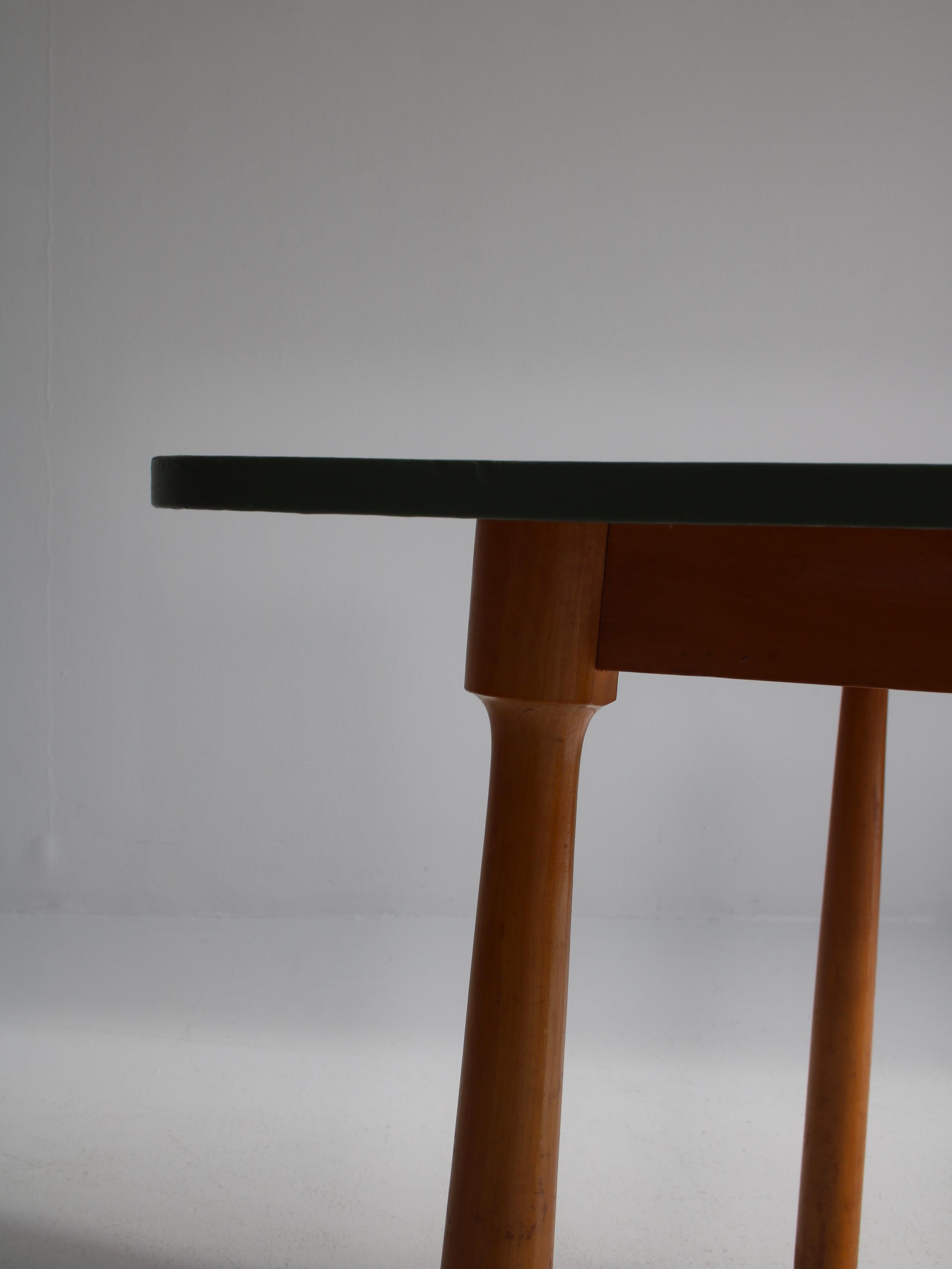 Arnold Madsen Club Legged Desk / Table in Beech, Scandinavian Modern, 1940s For Sale 6