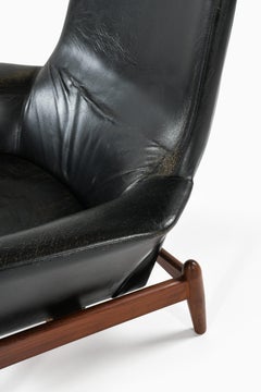 Arnold Madsen Easy Chair with Stool Model MS 30 Produced by Madsen & Schubell