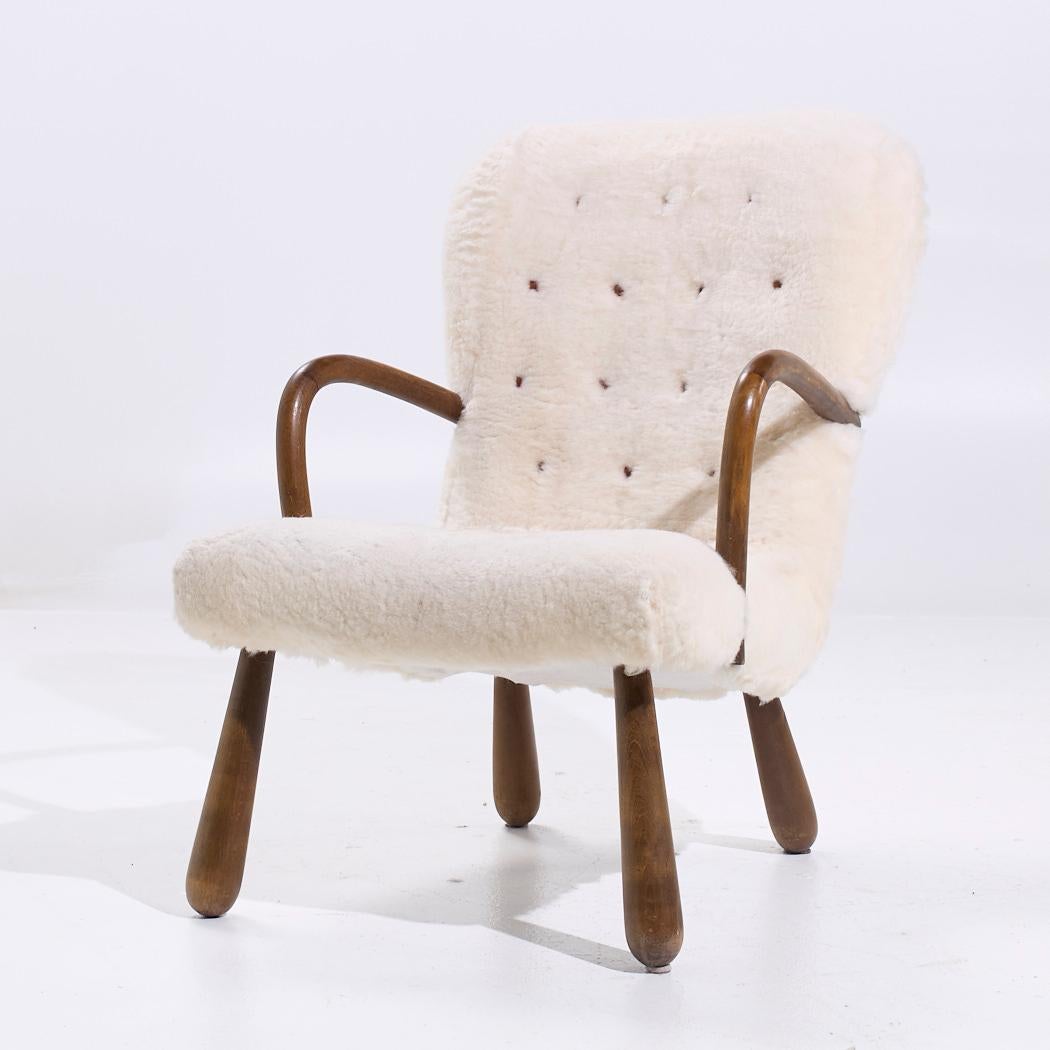 Mid-Century Modern Arnold Madsen for Madsen & Schübel Mid Century Danish Clam Chair For Sale