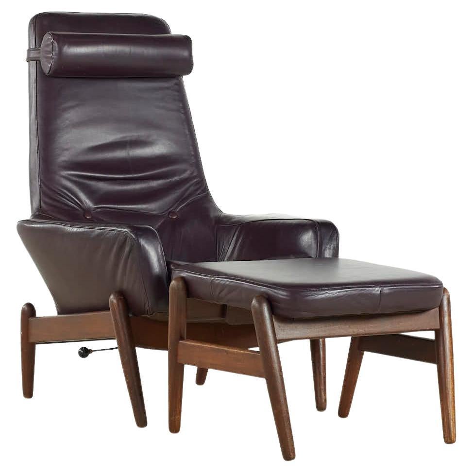 Arnold Madsen Madsen and Schubell MCM MS-30 Danish Teak Easy Lounge Chair For Sale