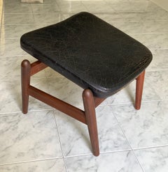 Arnold Madsen Ottomane Hocker Leder und Teakholz, um 1960