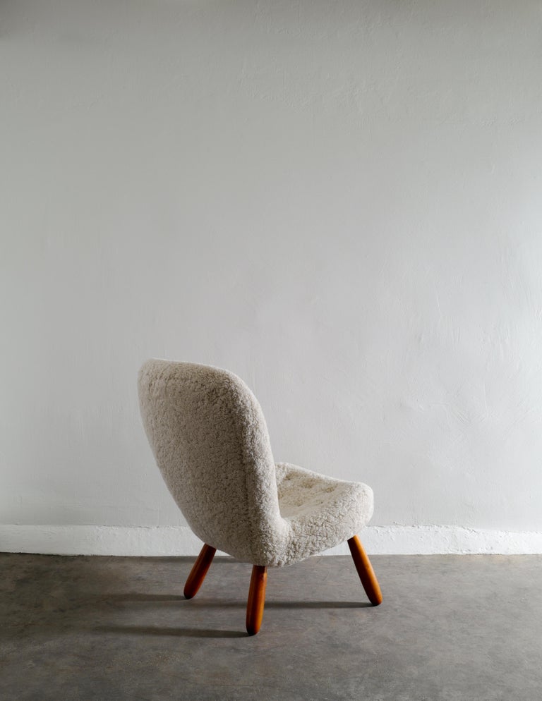 Scandinavian Modern Arnold Madsen / Philip Arctander Clam Chair in Sheepskin Prod in Denmark, 1940s For Sale