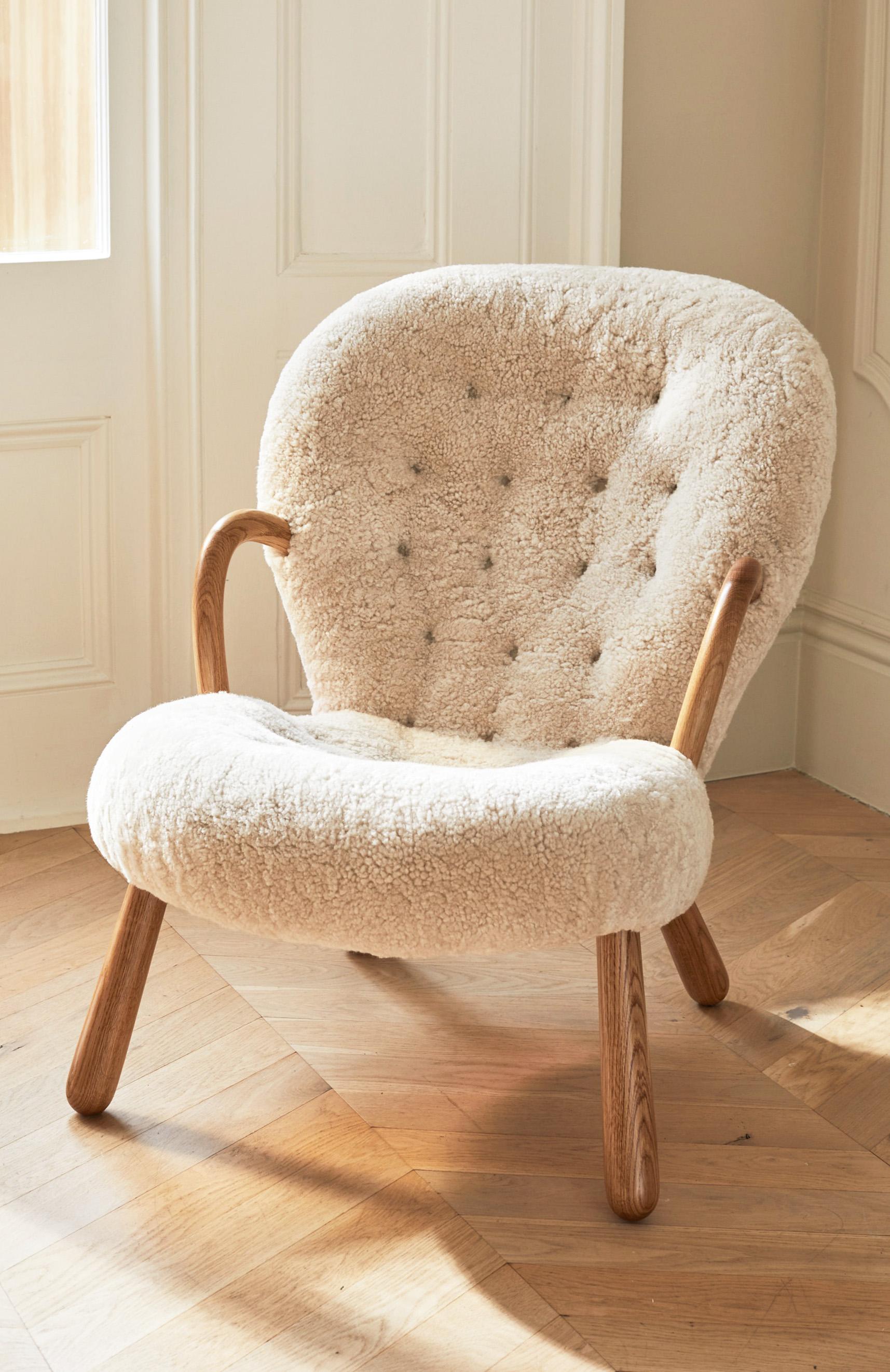 Re-Edition Sheepskin Clam Chairs by Arnold Madsen For Sale 7