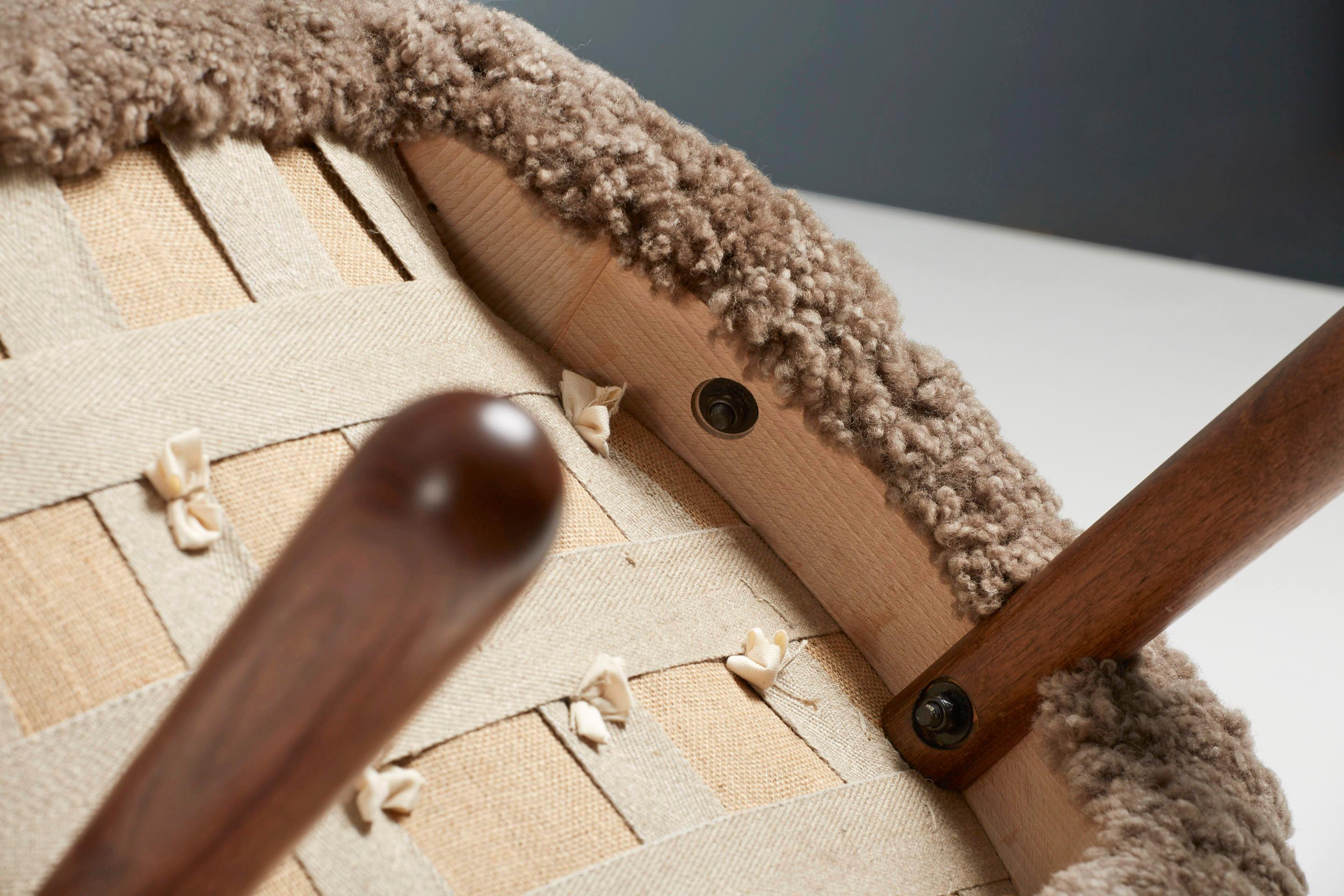 Re-Edition Sheepskin Clam Chair by Arnold Madsen 2
