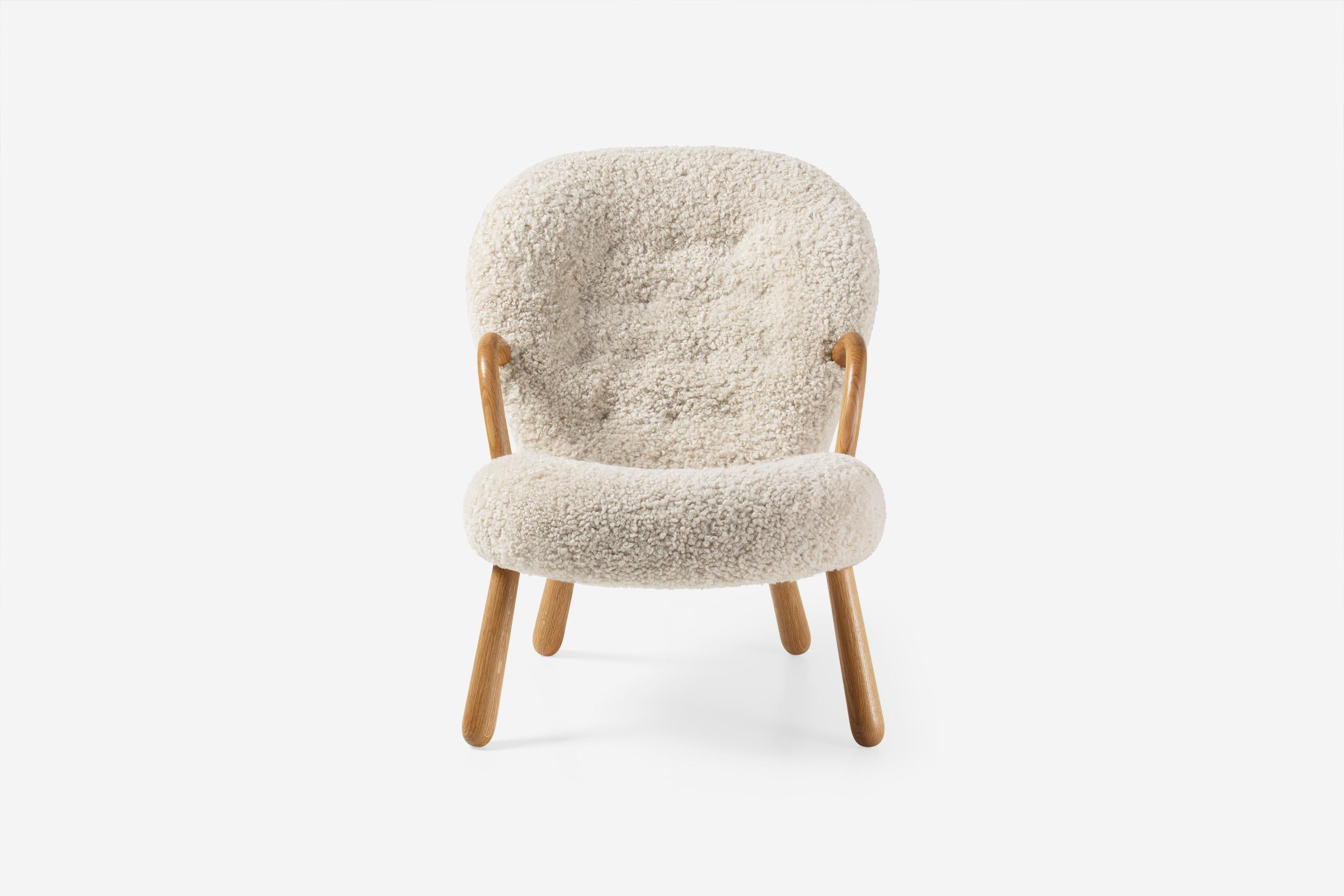 Arnold Madsen Schafsleder-Lammstuhl & Hocker aus Schafsleder (Schaffell und Schafleder) im Angebot