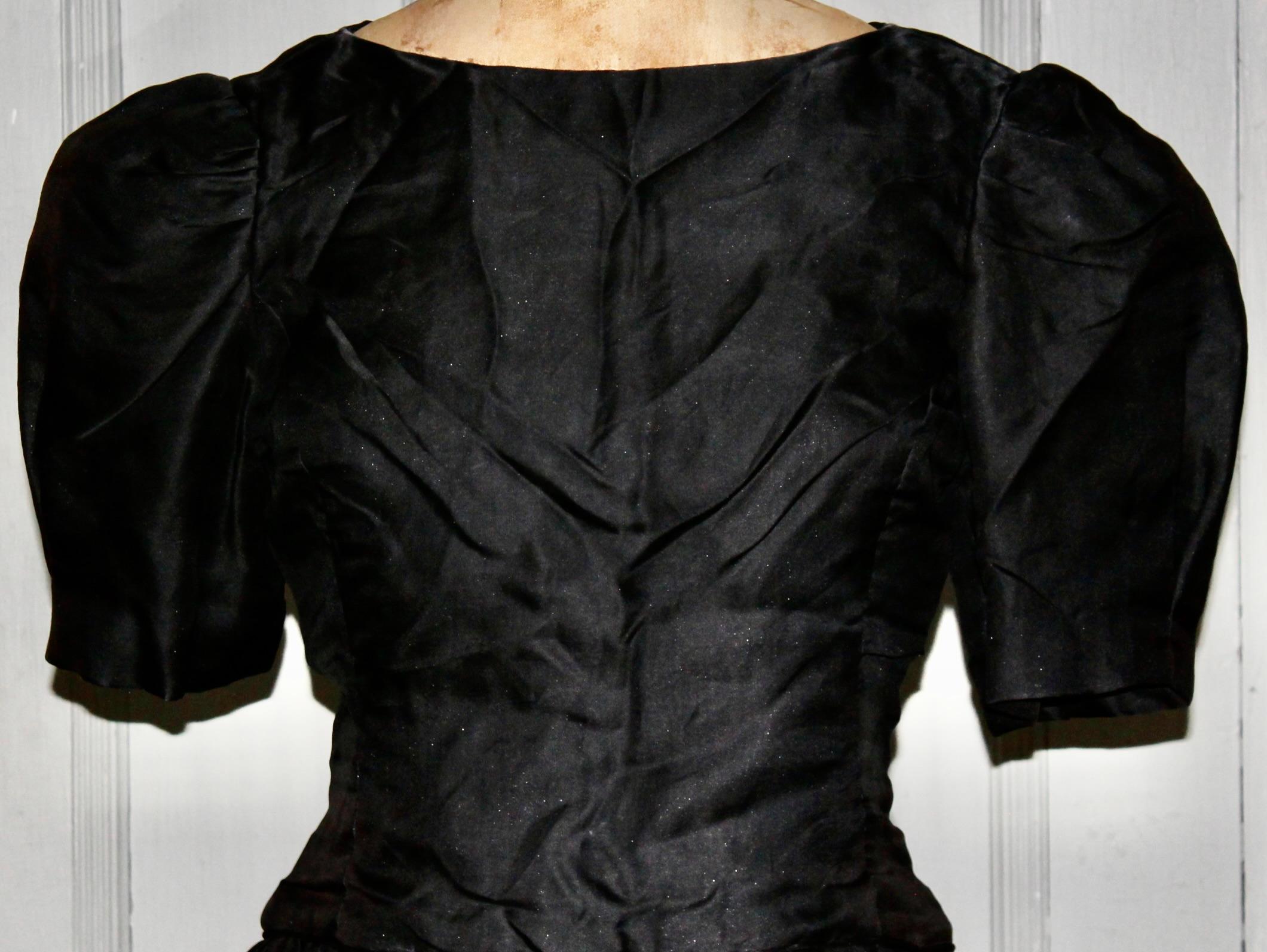 Women's Arnold Scaasi Black with white Tulip Appliqués Cocktail Dress For Sale