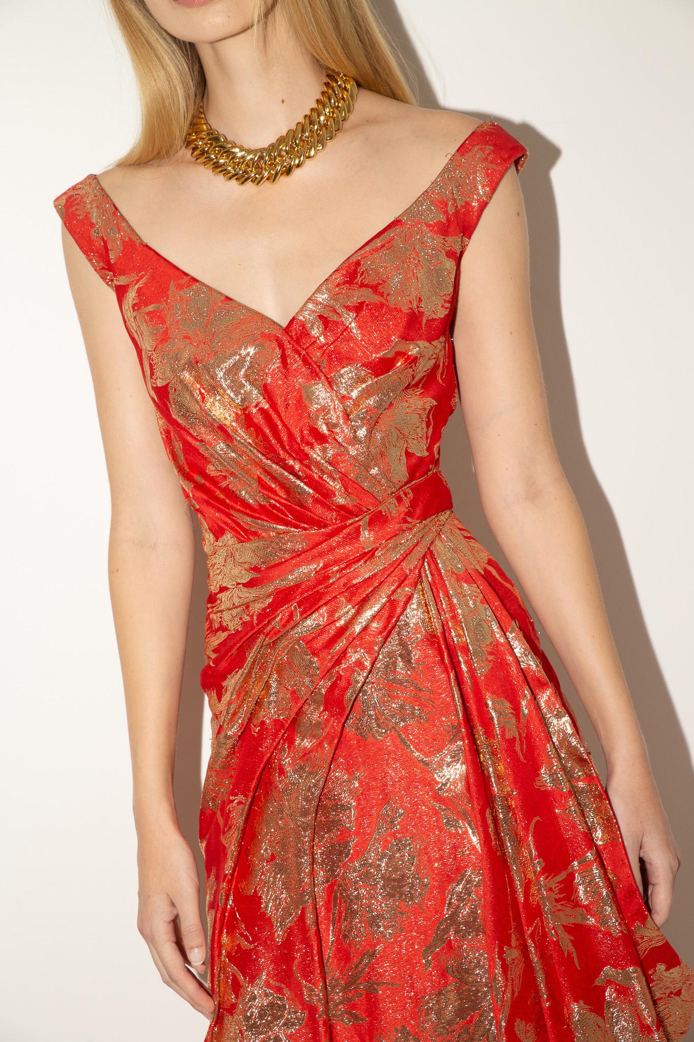 Arnold Scaasi Couture 1960 - Robe drapée en brocart de soie métallisée Pour femmes en vente