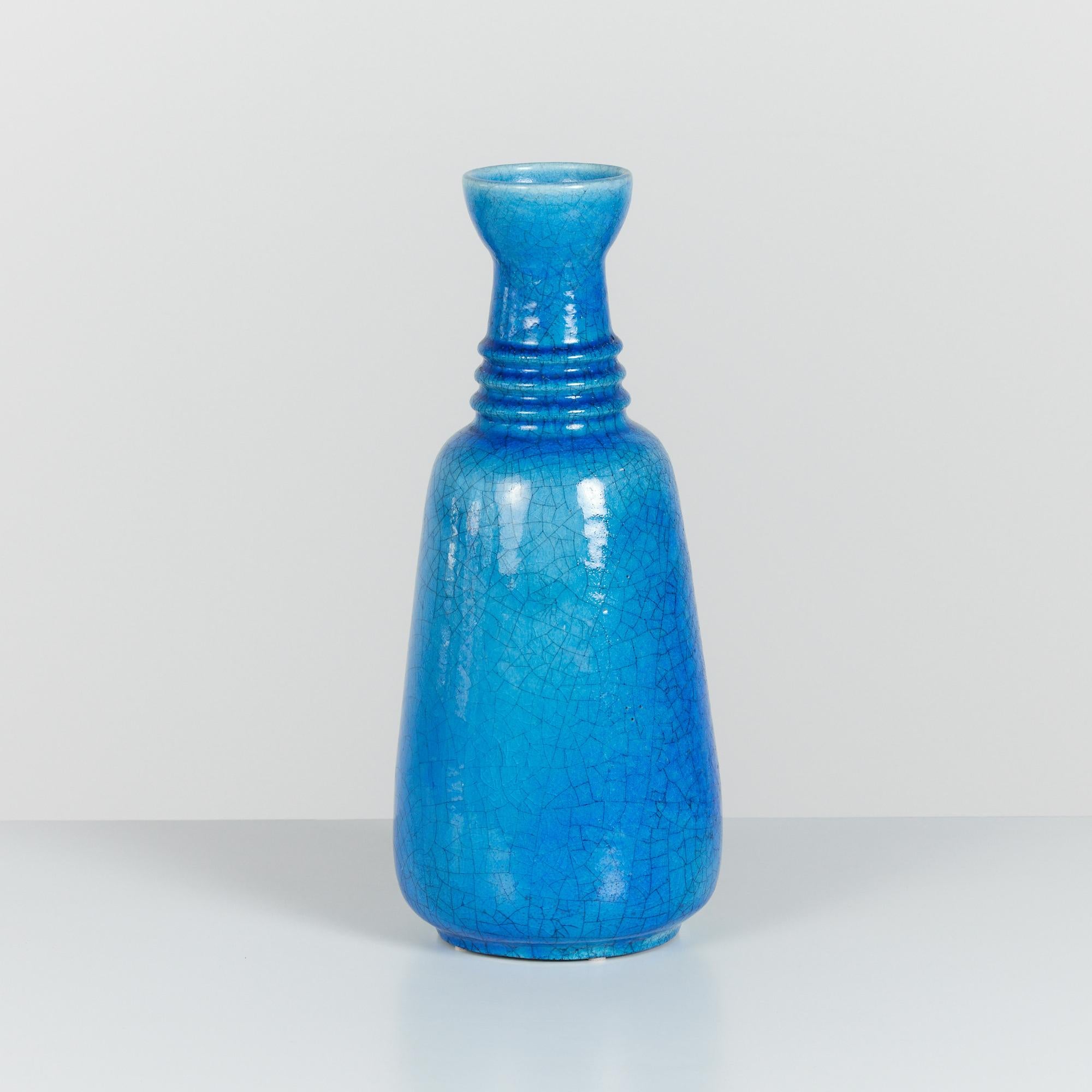 großformatige blau glasierte Keramikvase von Arnold Zahner (Schweizerisch) im Angebot