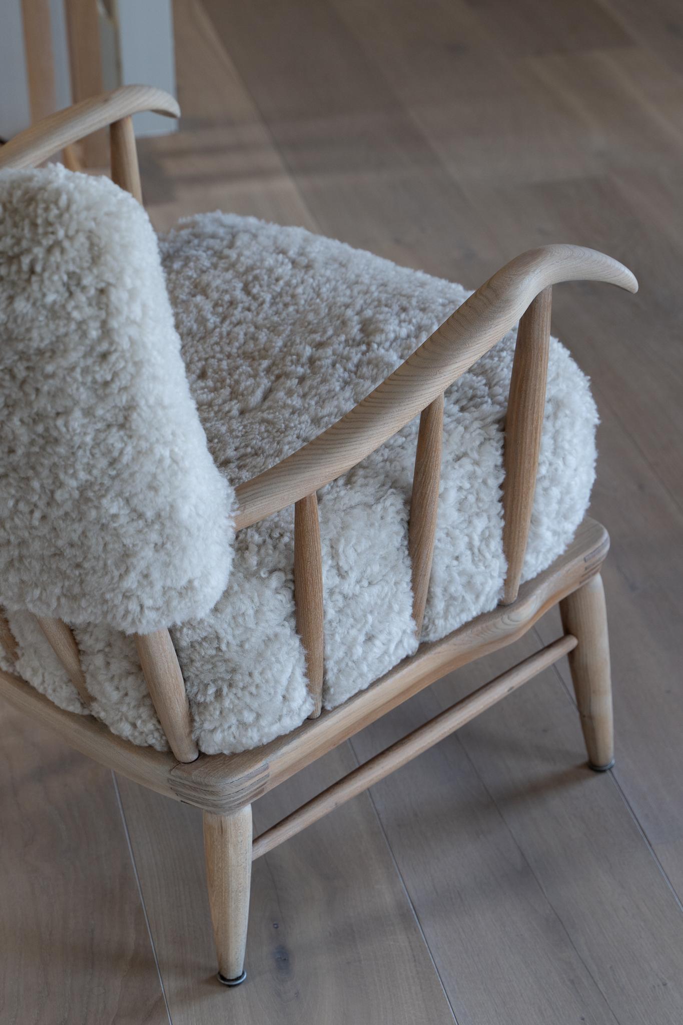 Mid-20th Century Arnt Lande (attr.) armchair for Møller & Stokke, sheepskin For Sale