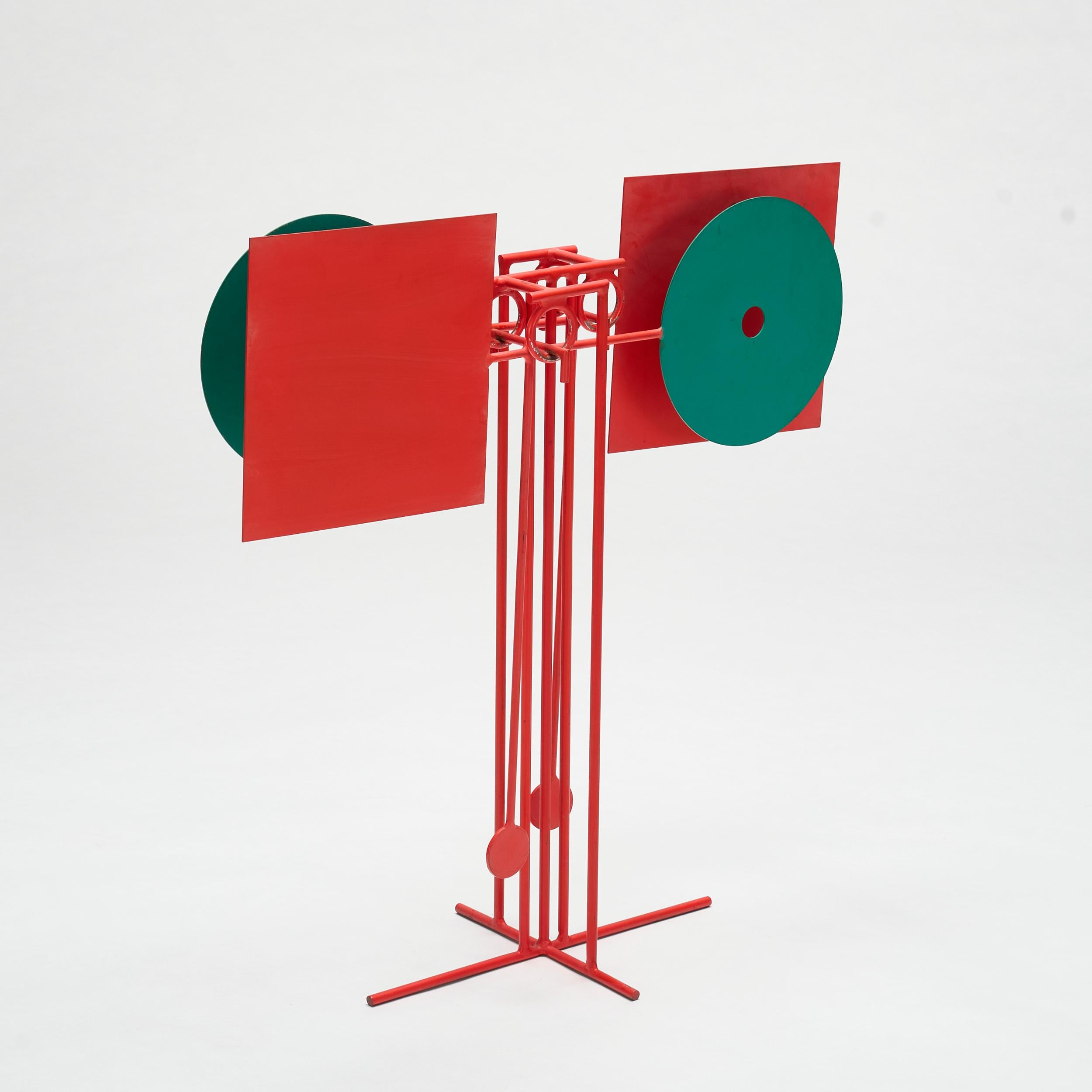 Arnulf Hoffmann (Deutsch, geb. 1935) „Mobile“ Gemälde kinetische Metallskulptur (Gemalt) im Angebot