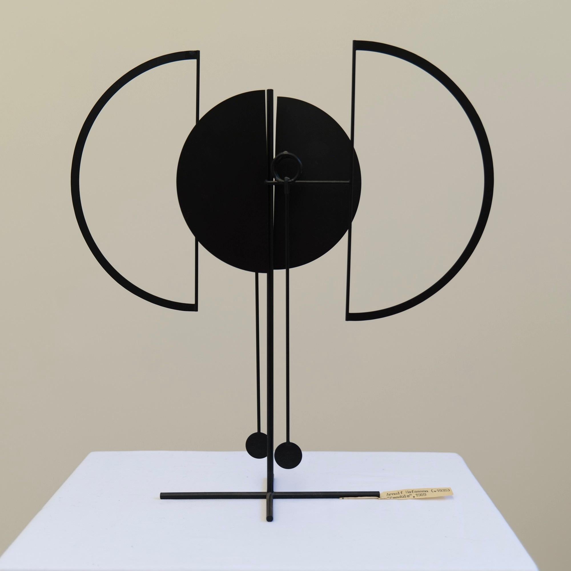 Arnulf Hoffmann kinetic pendulum sculpture - 1969 In Good Condition In Saarbrücken, DE