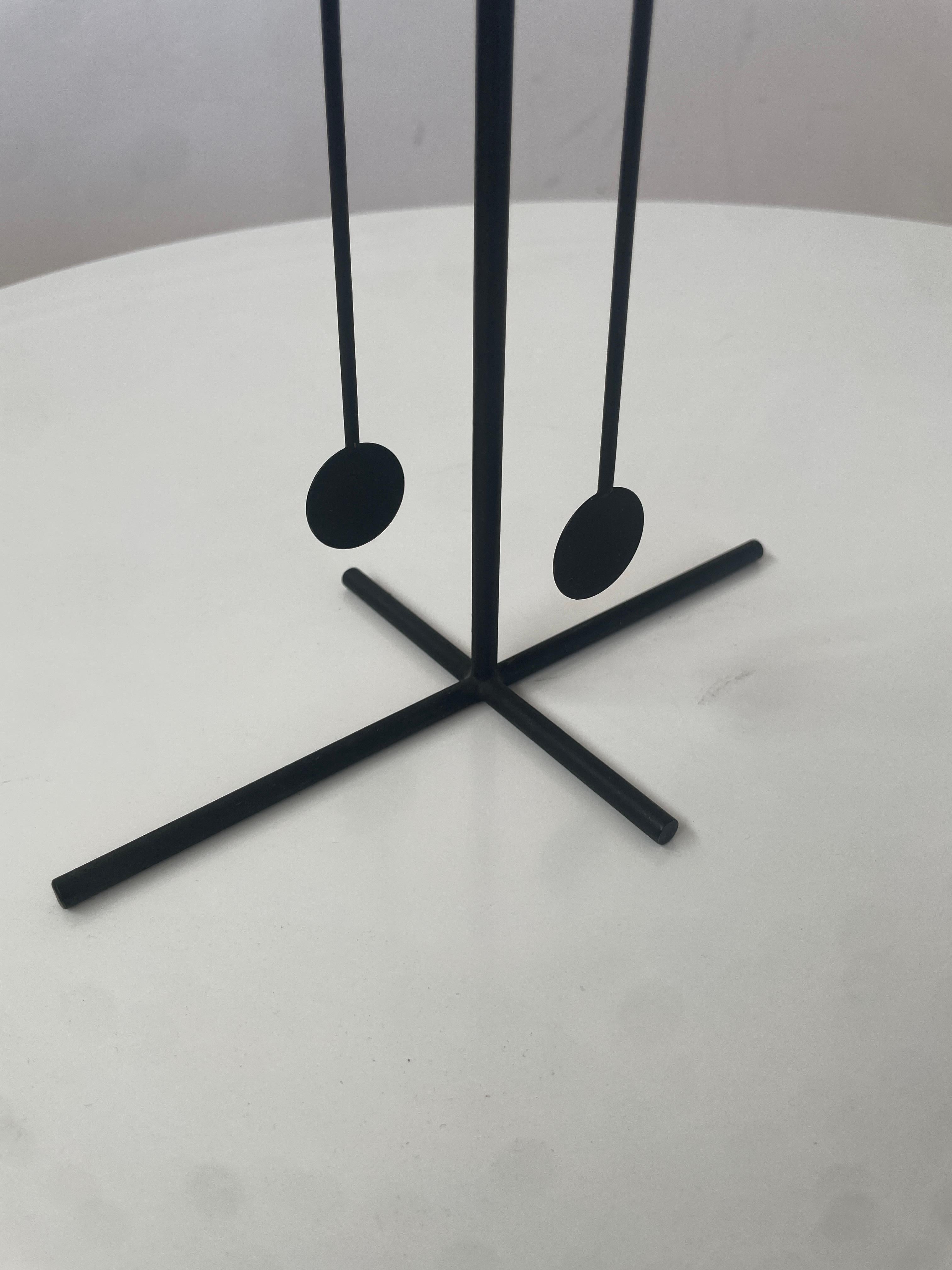 ARNULF HOFFMANN mobile / stabile / pendulum 1970 signed and numbered In Good Condition For Sale In Köln, DE
