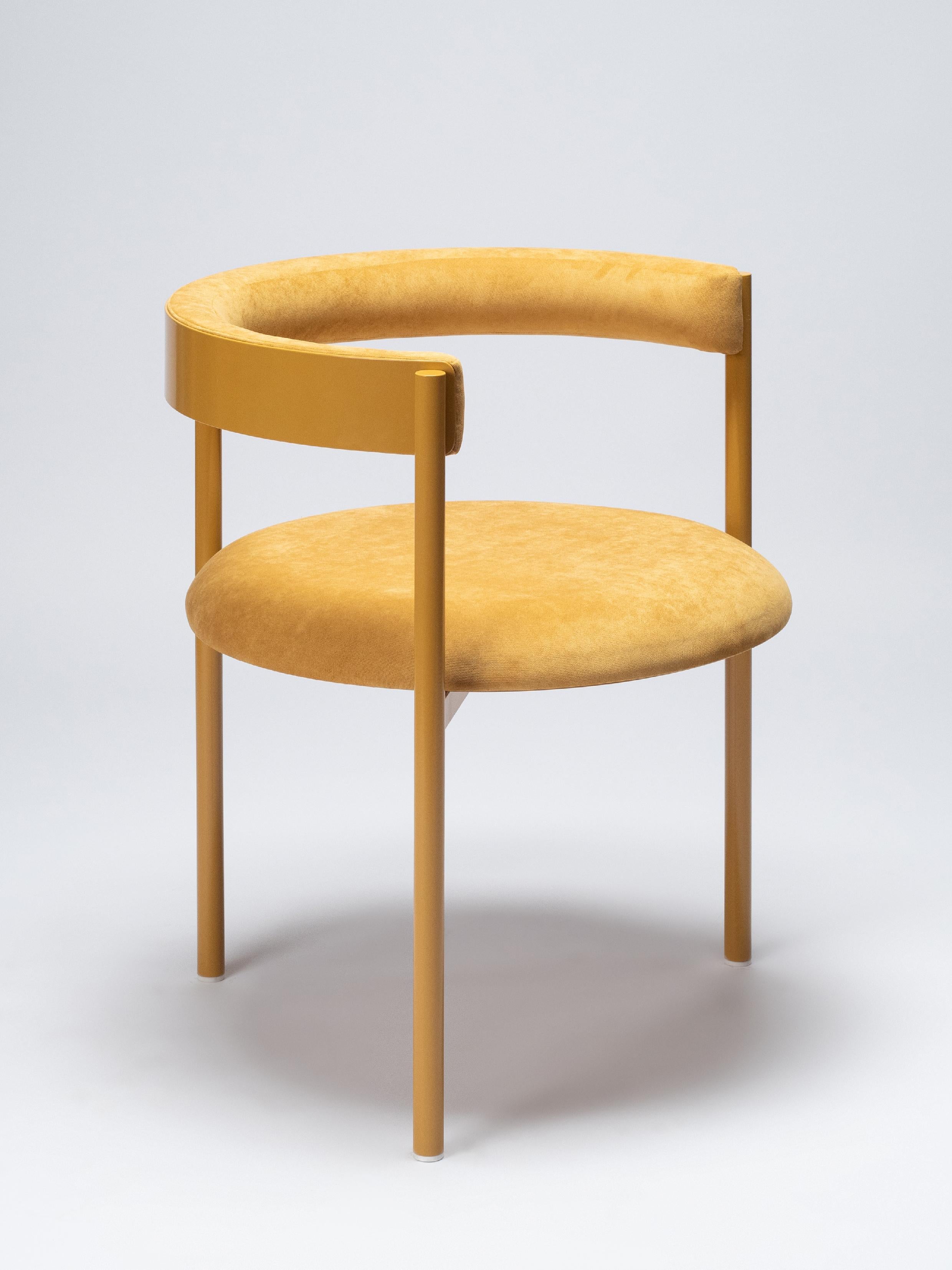Chaise contemporaine ARO en acier et tapisserie de velours par Ries en vente 9