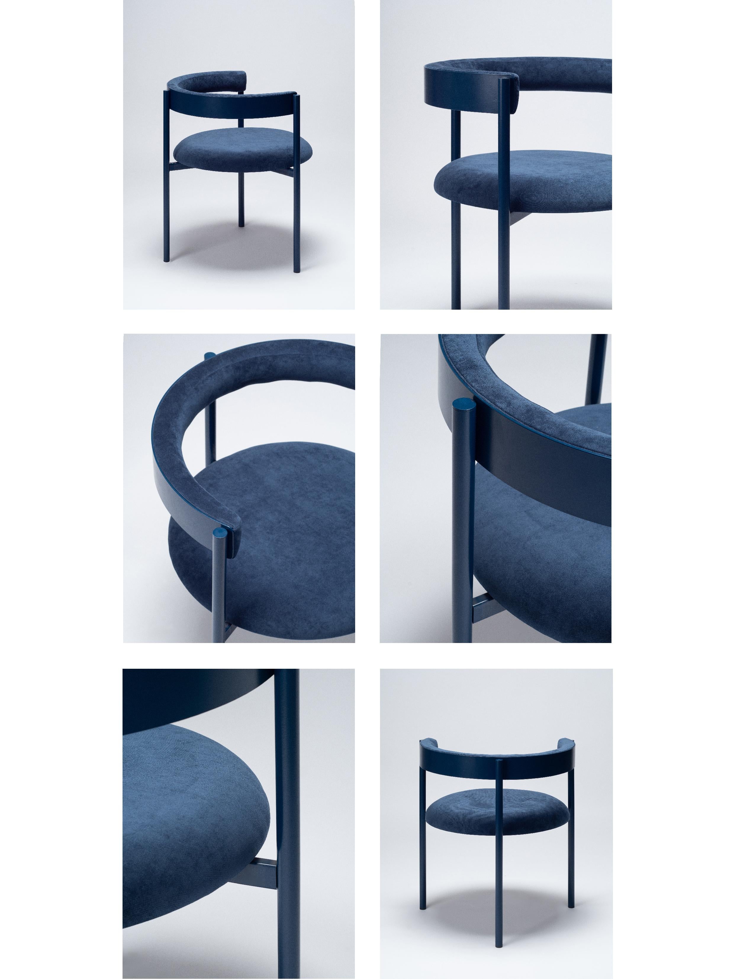 ARO Contemporary Stuhl aus Stahl und Samtpolsterung von Ries im Angebot 3
