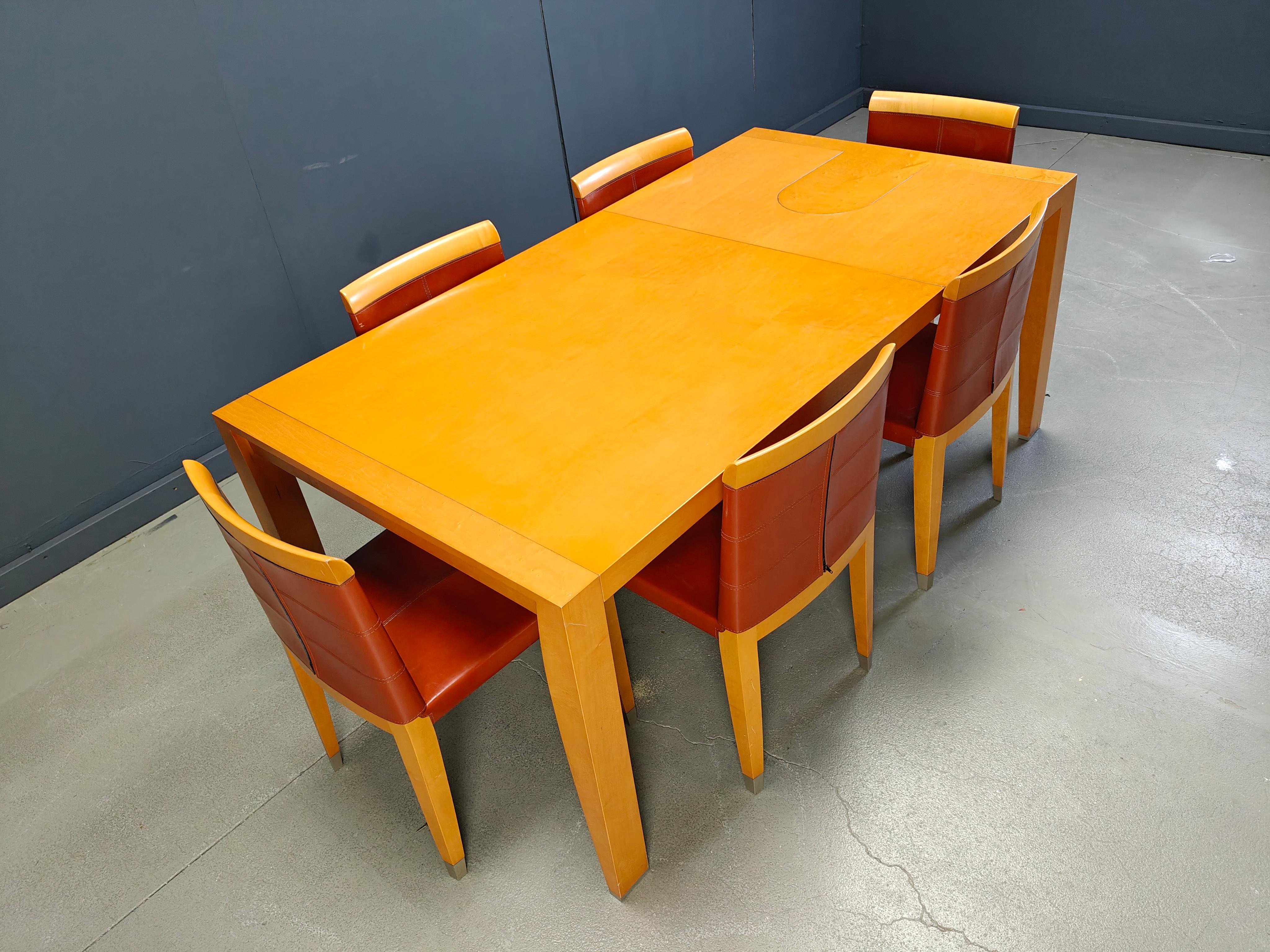 Italiano Sedie e tavolo da pranzo Aro di Chi Wing Lo Chairs per Giorgetti, Italia in vendita