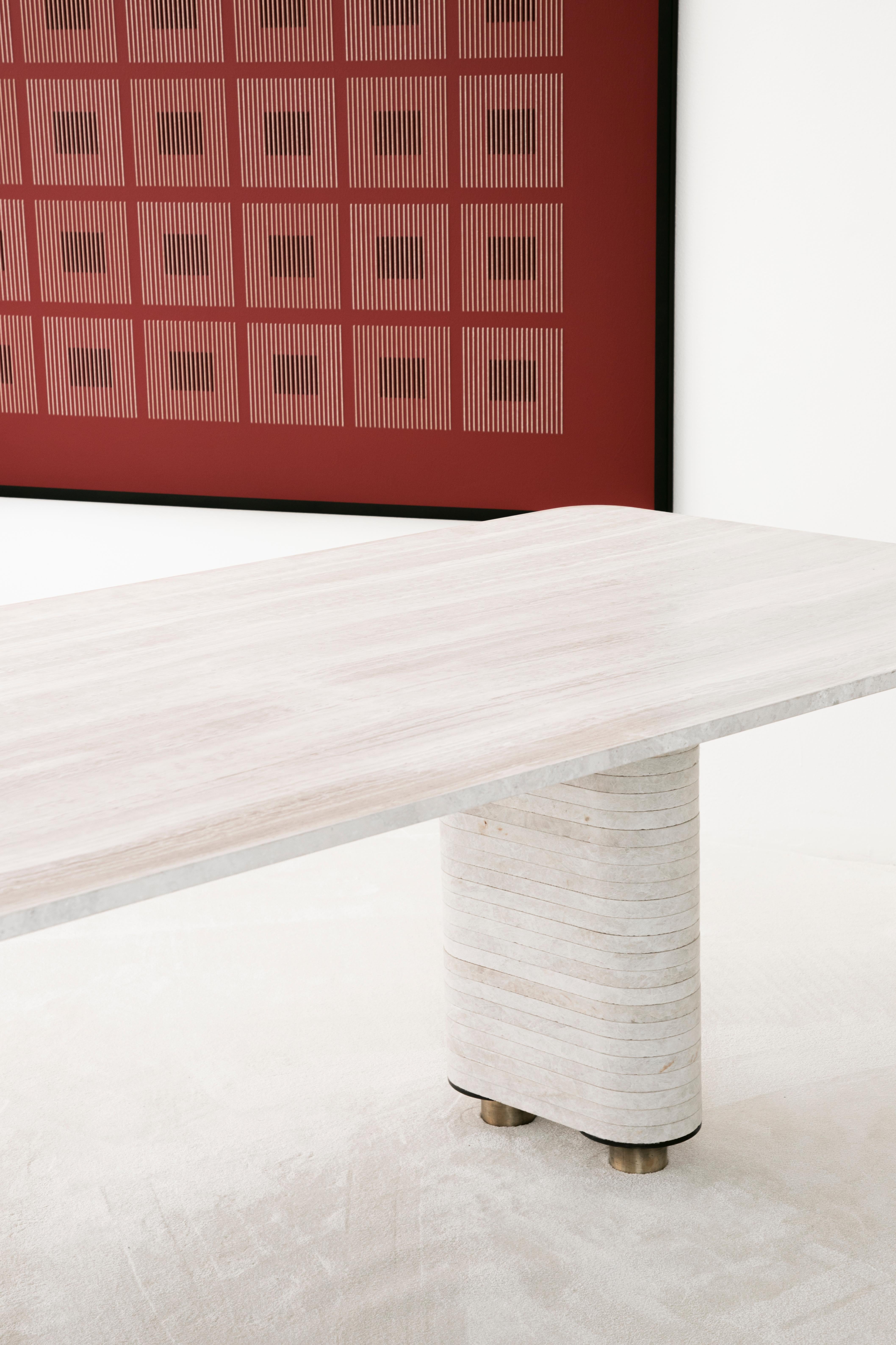 Postmoderne Table de salle à manger Aro par Atra Design en vente