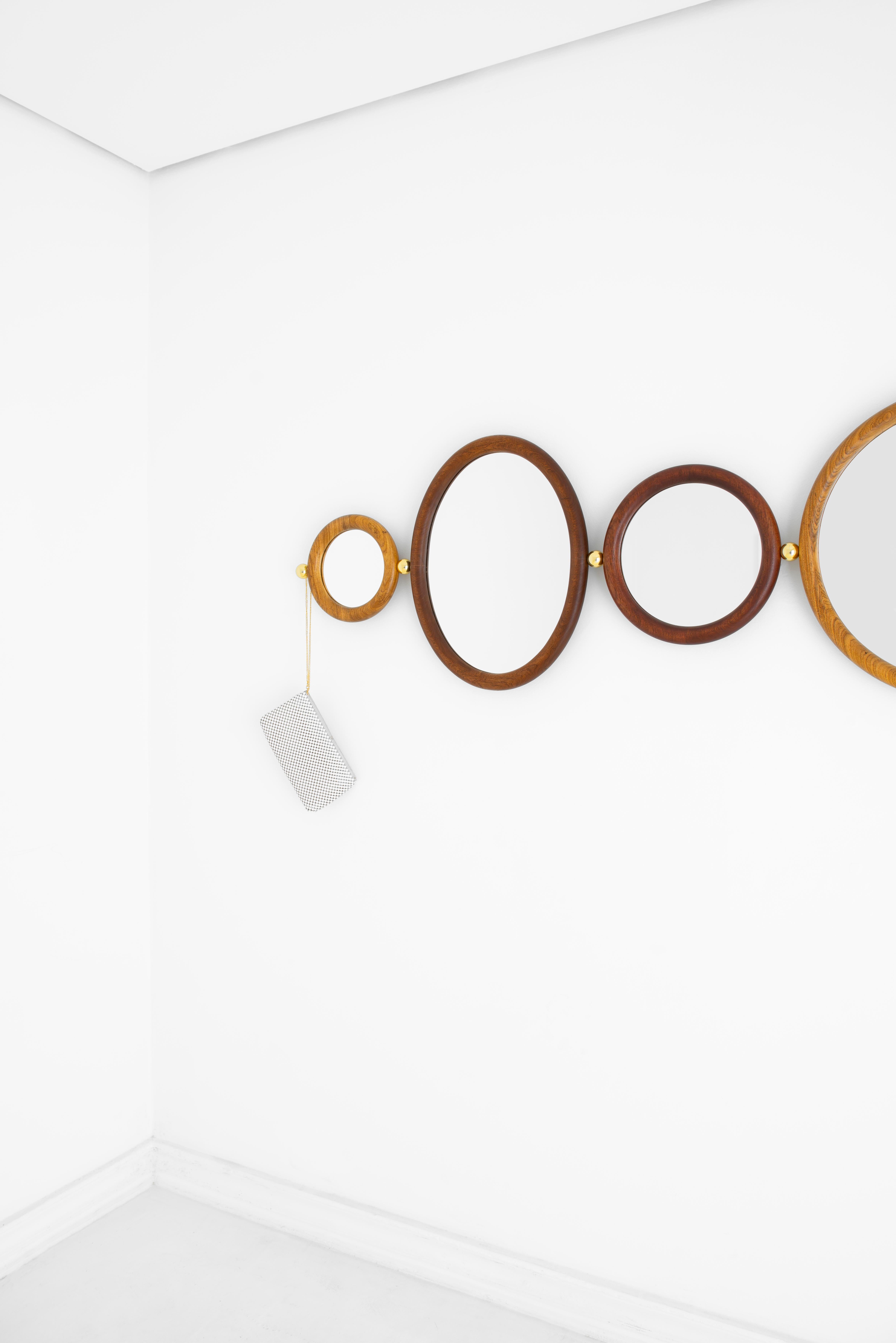 Aro Oval Mirror 55 by Leandro Garcia Contemporary Brazil Design For Sale 11