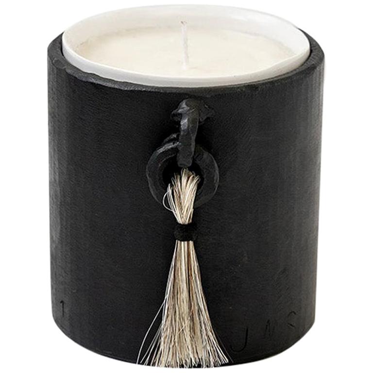 Aromatic Handmade Soy Wax Organic Candle with Blackened and Waxed Iron Holder