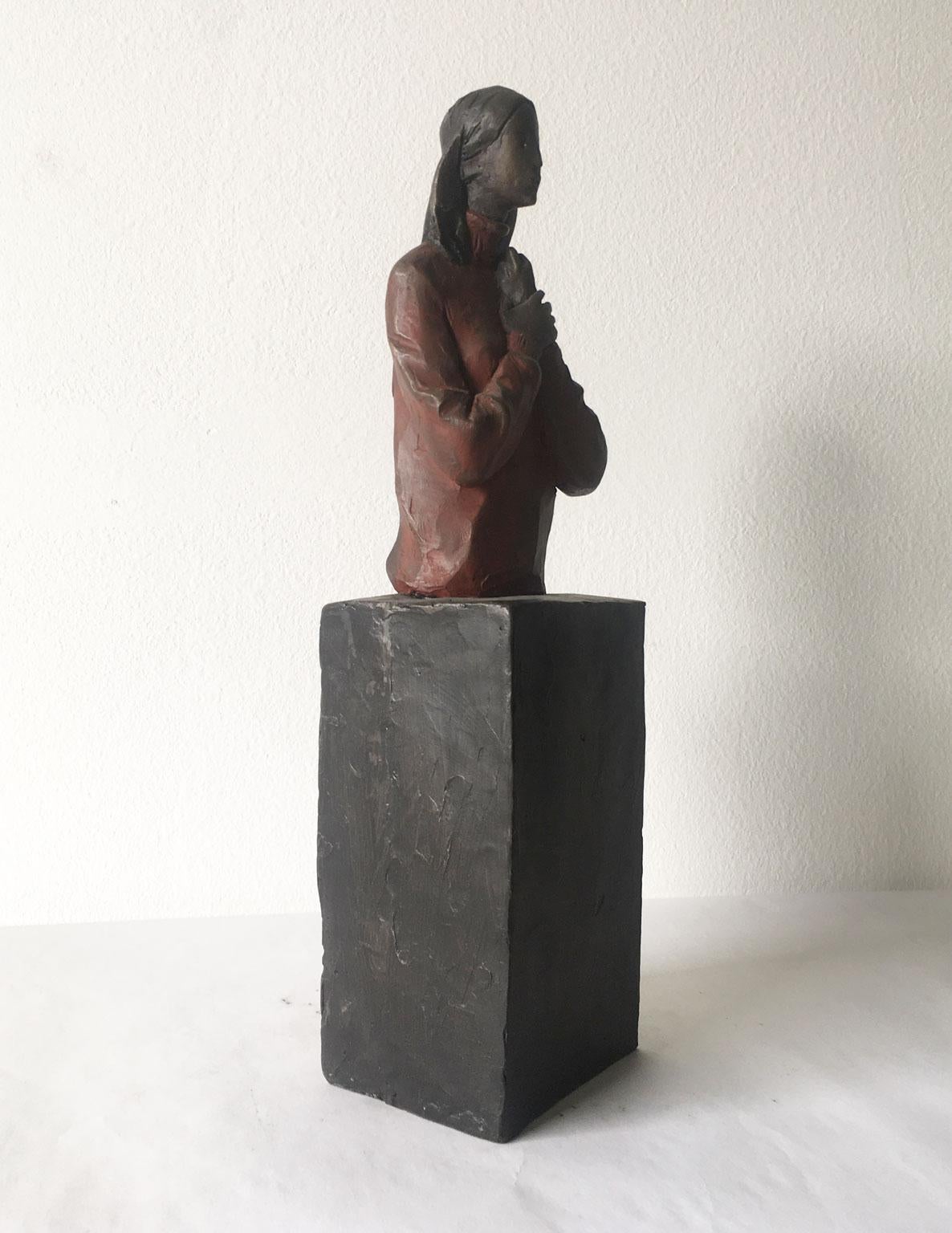 Verso Te, Italien, Bronzeguss-Figur einer Frau, Skulptur von Aron Demetz im Angebot 9