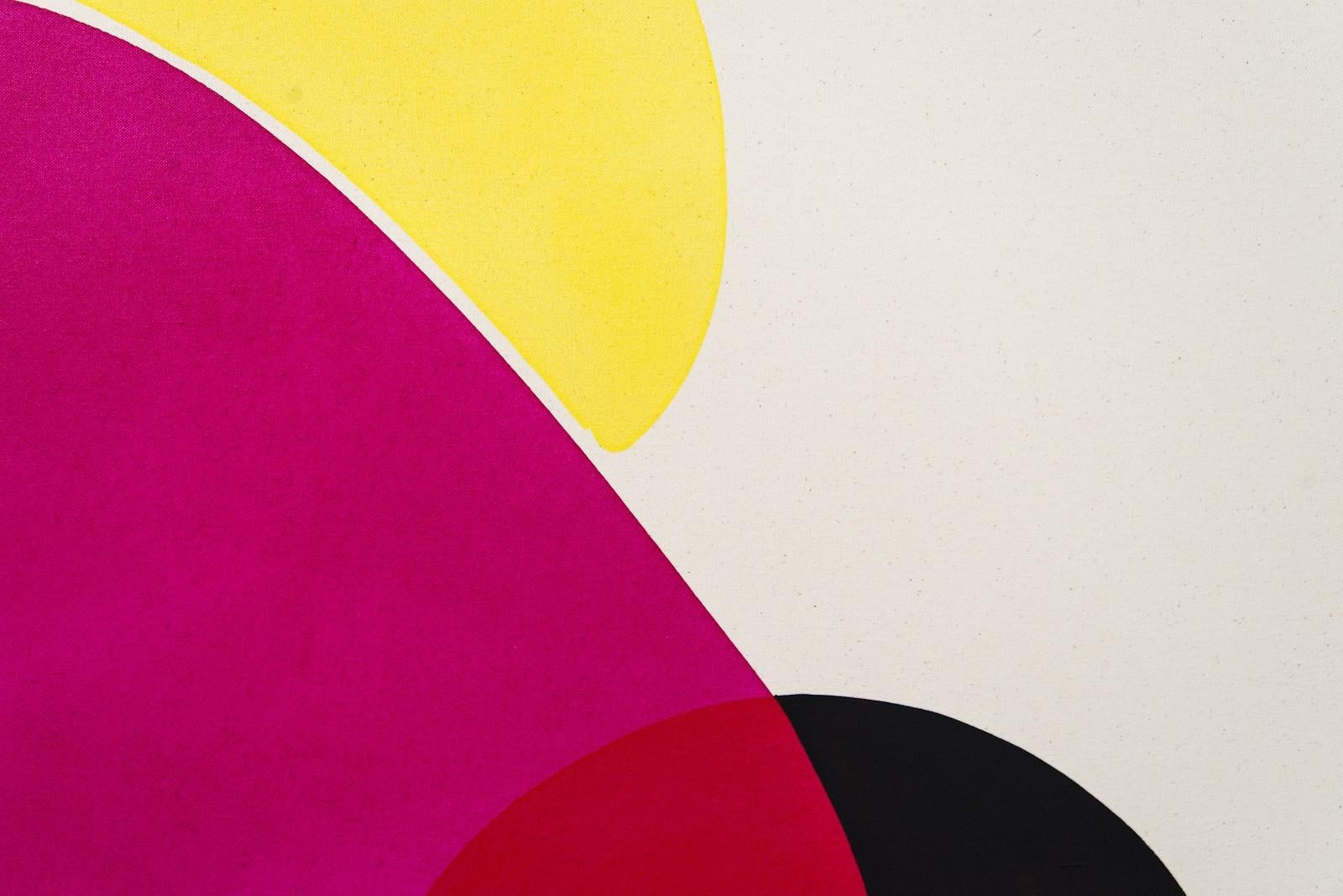 Hiding Sun with Black – leuchtende, farbenfrohe, sich überschneidende abstrakte Formen auf Leinwand (Weiß), Abstract Painting, von Aron Hill