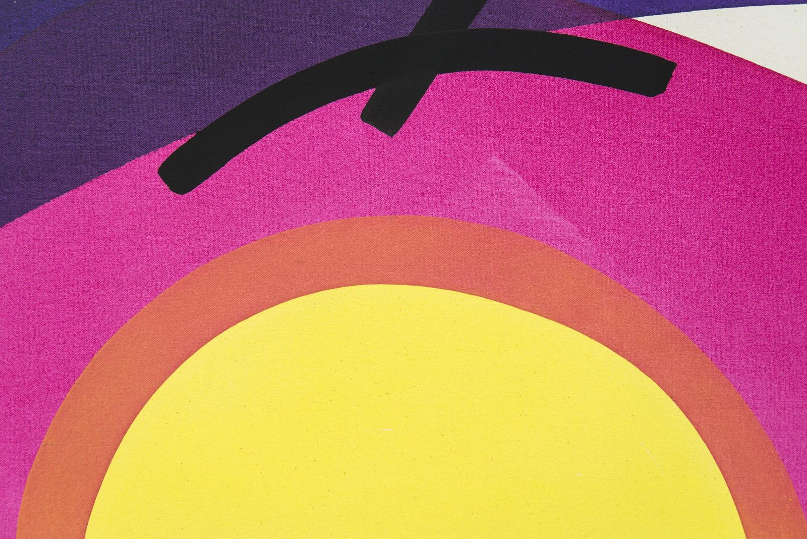 Pour l'artiste de Calgary Aron Hill, le soleil est souvent le point de mire de ses peintures minimalistes aux couleurs vives et fraîches. Cette composition en violet profond, rose vif, rouge et jaune vif fait partie d'une série de nouvelles œuvres