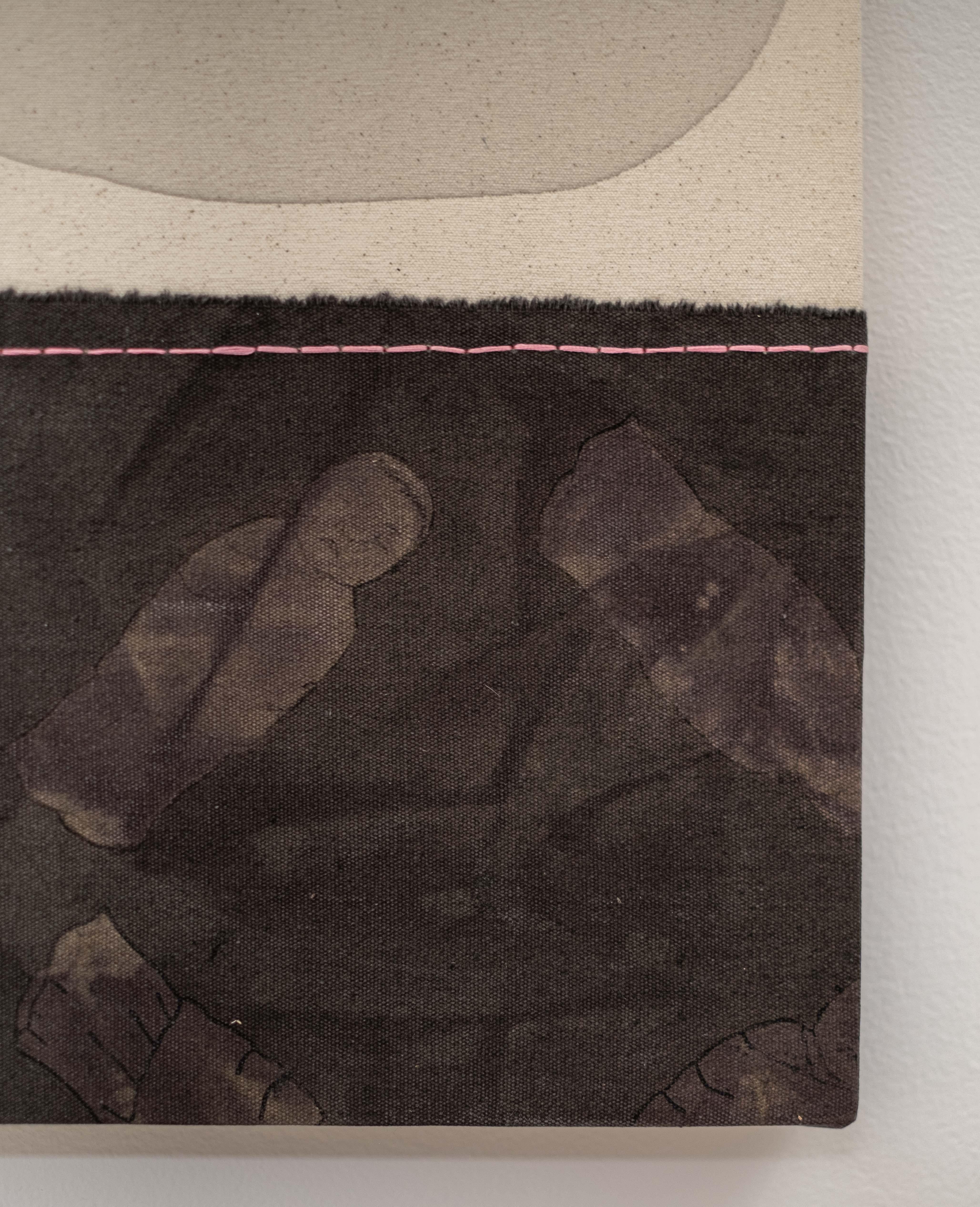 Mule mit transparentem pack und Felsen - farbenfrohes, figuratives Acryl auf Leinwand 1